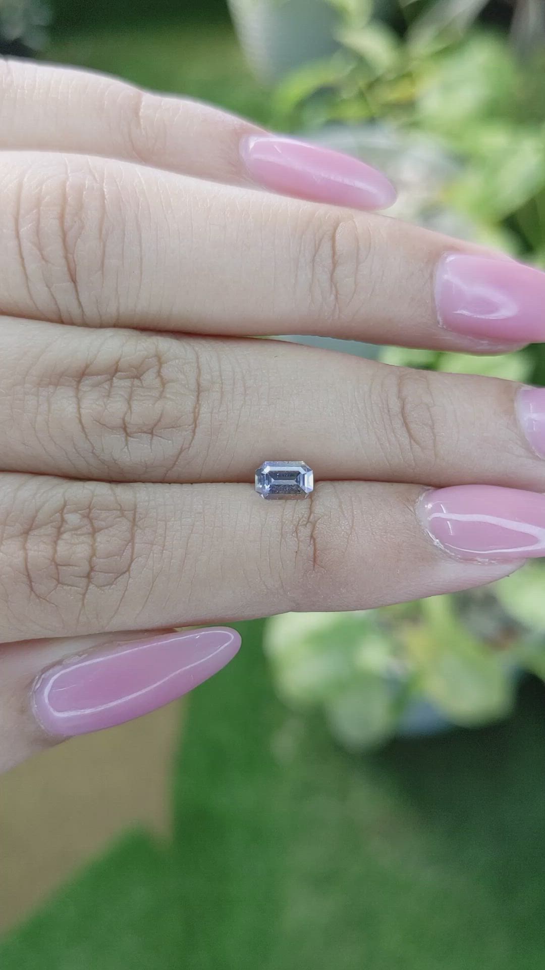 0.47 Ct. Bi Color Sapphire from Ceylon (Sri Lanka) Size Video