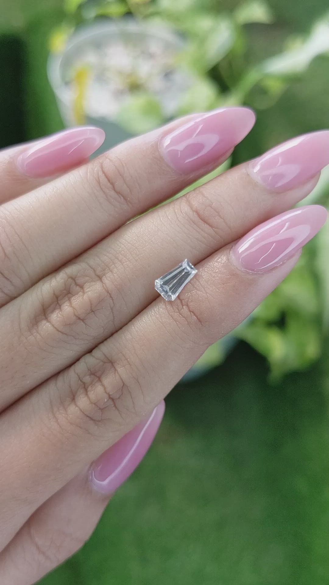 1.02 Ct. Yellow Sapphire from Ceylon (Sri Lanka) Size Video