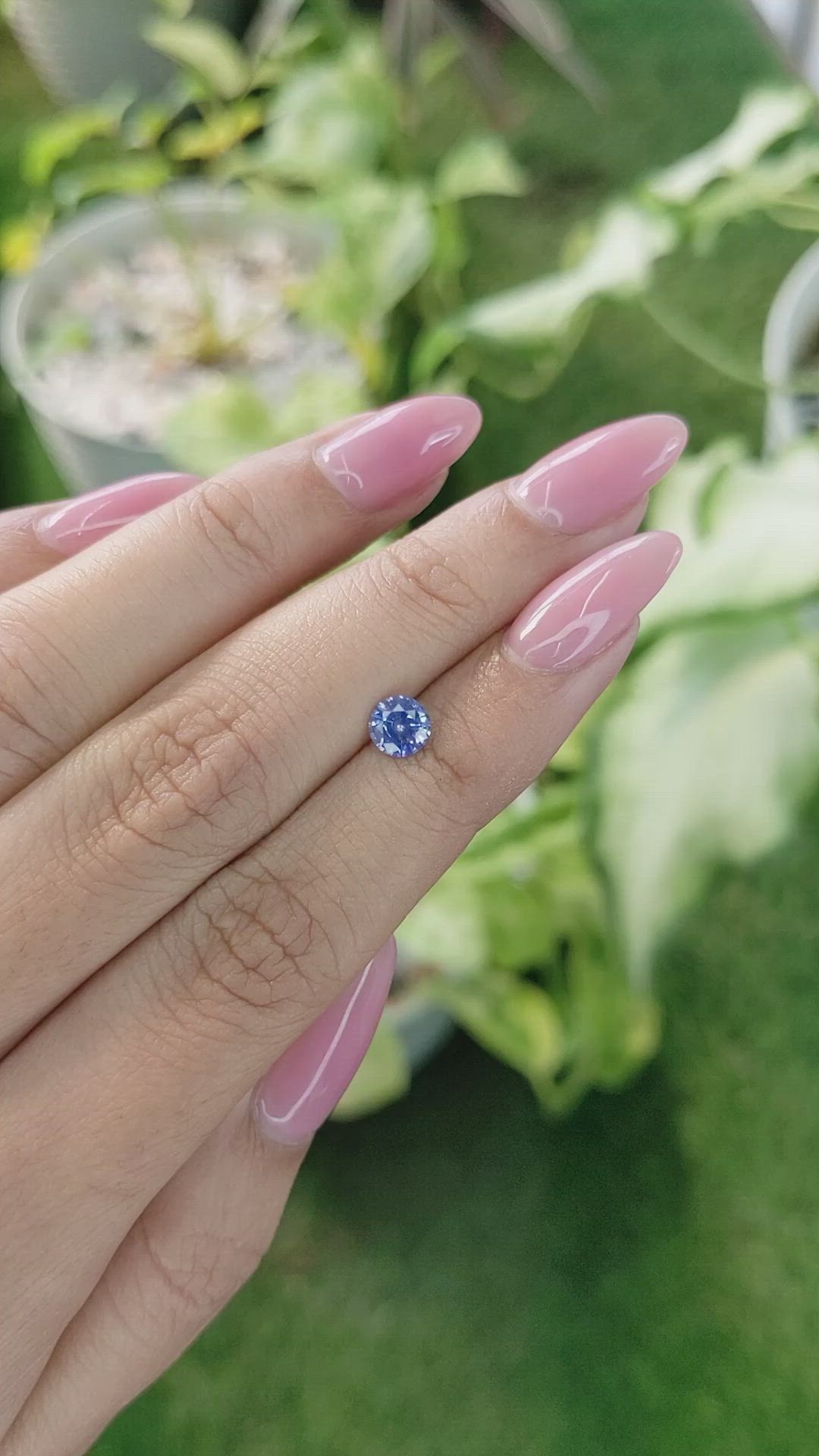 0.75 Ct. Blue Sapphire from Ceylon (Sri Lanka) Size Video