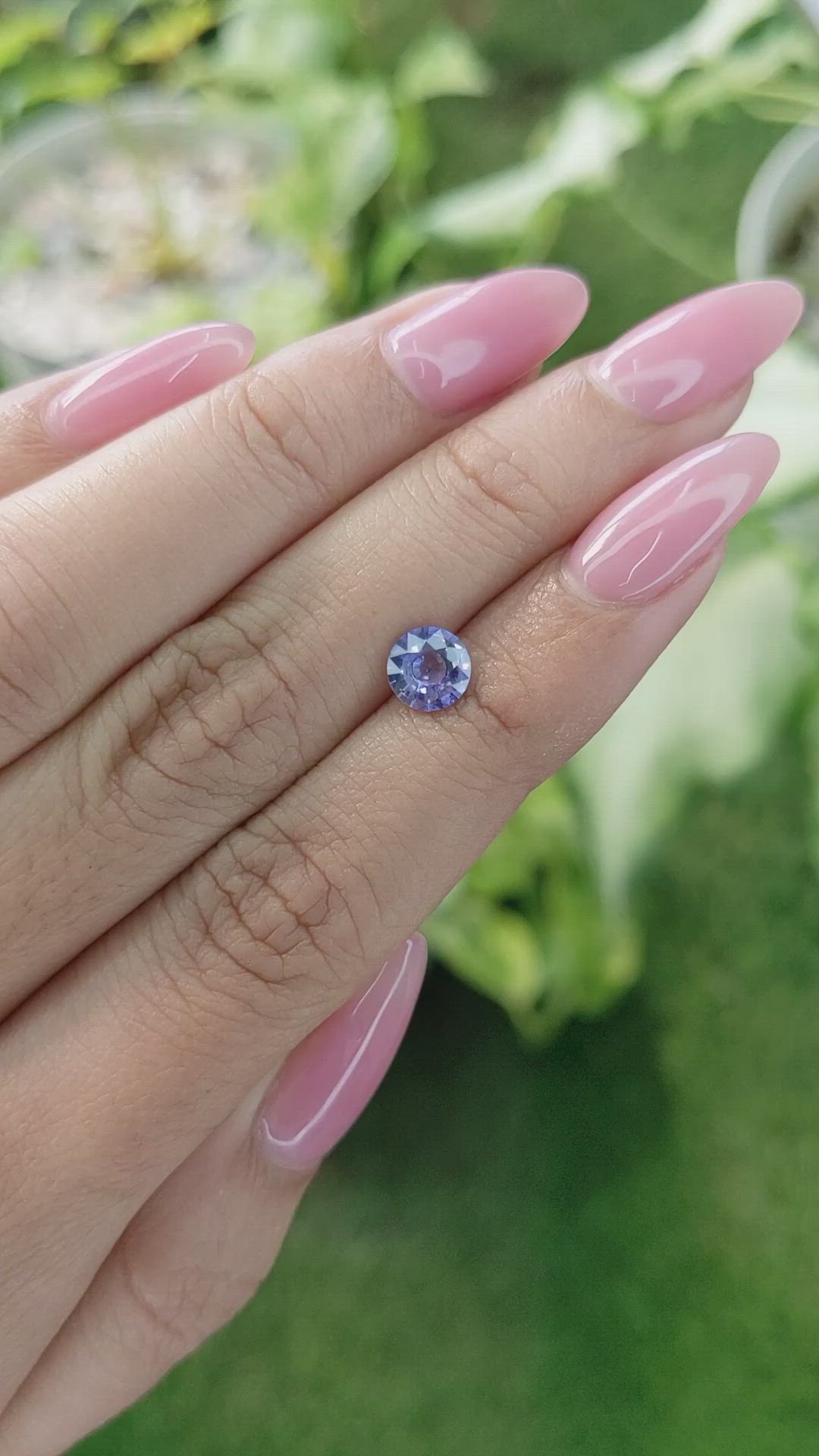 1.07 Ct. Purplish Blue Sapphire from Ceylon (Sri Lanka) Size Video