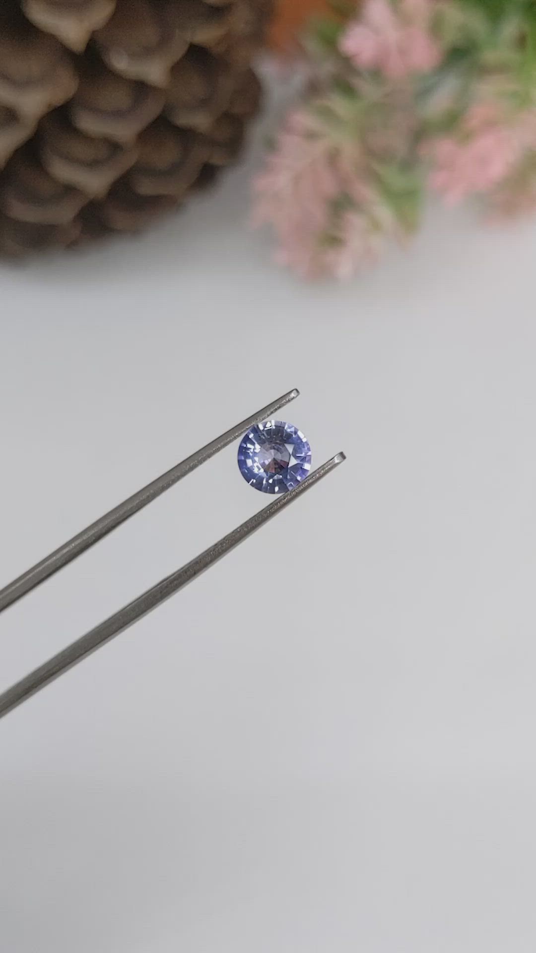 1.07 Ct. Purplish Blue Sapphire from Ceylon (Sri Lanka) Size Video