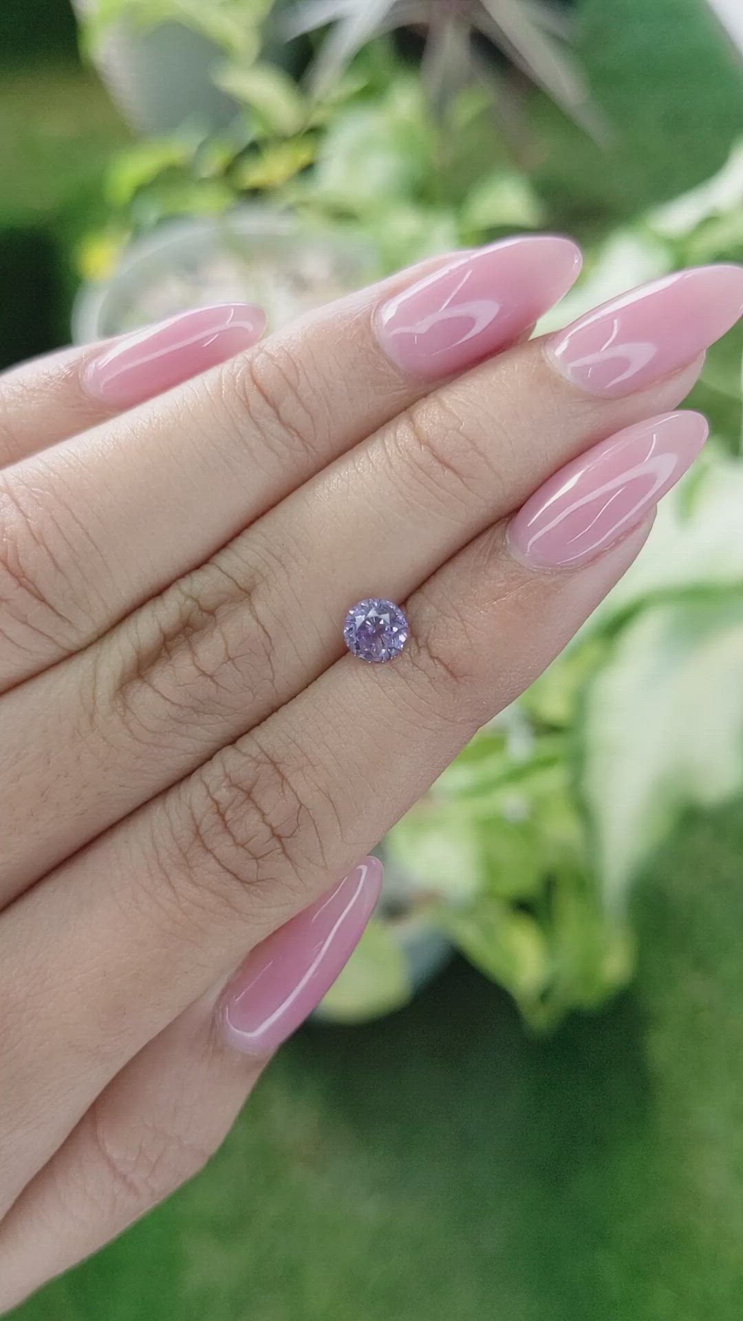 1.00 Ct. Purple Sapphire from Ceylon (Sri Lanka) Size Video