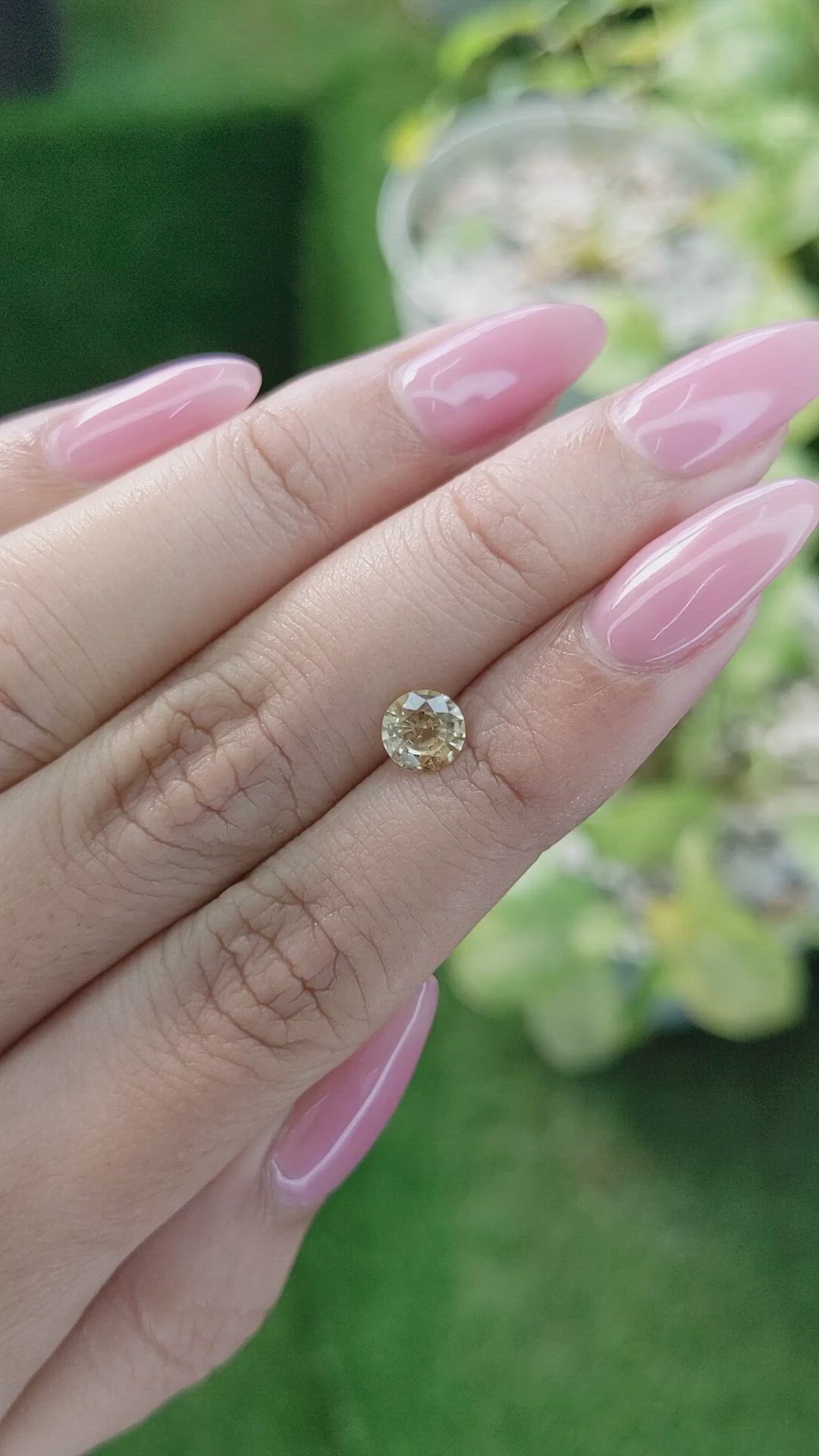 0.94 Ct. Yellow Sapphire from Ceylon (Sri Lanka) Size Video