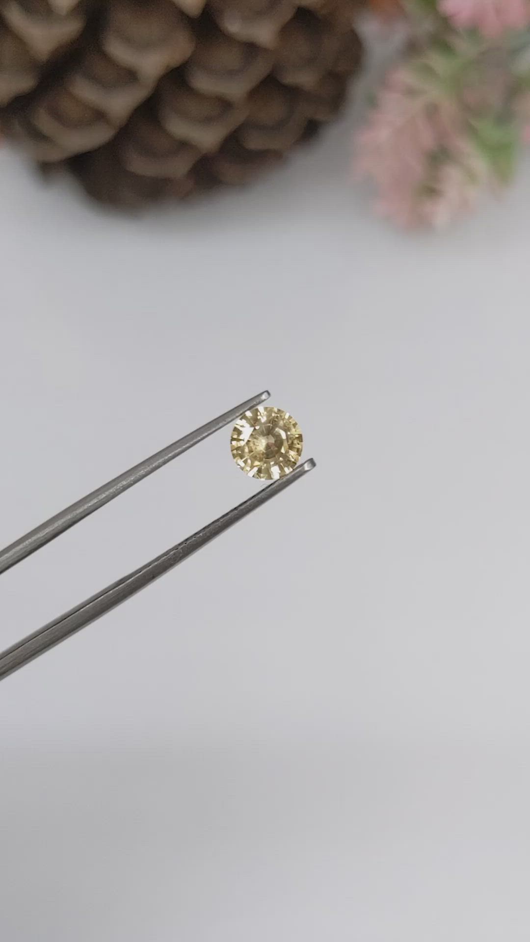0.94 Ct. Yellow Sapphire from Ceylon (Sri Lanka) Size Video