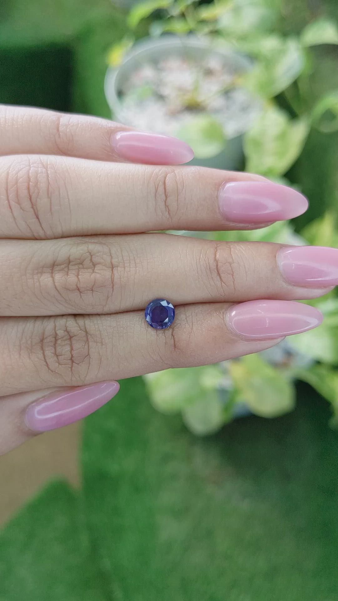 0.77 Ct. Purplish Blue Sapphire from Ceylon (Sri Lanka) Size Video