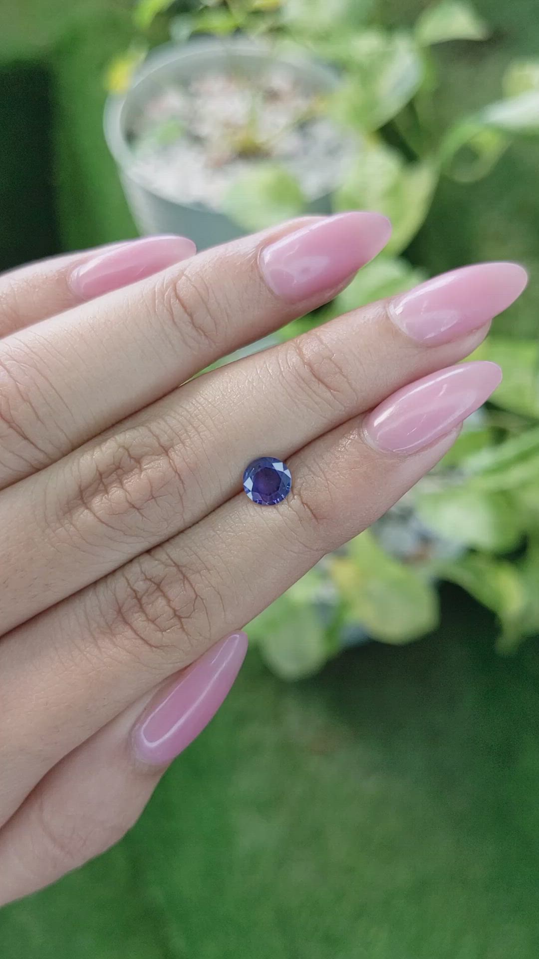 0.77 Ct. Purplish Blue Sapphire from Ceylon (Sri Lanka) Size Video