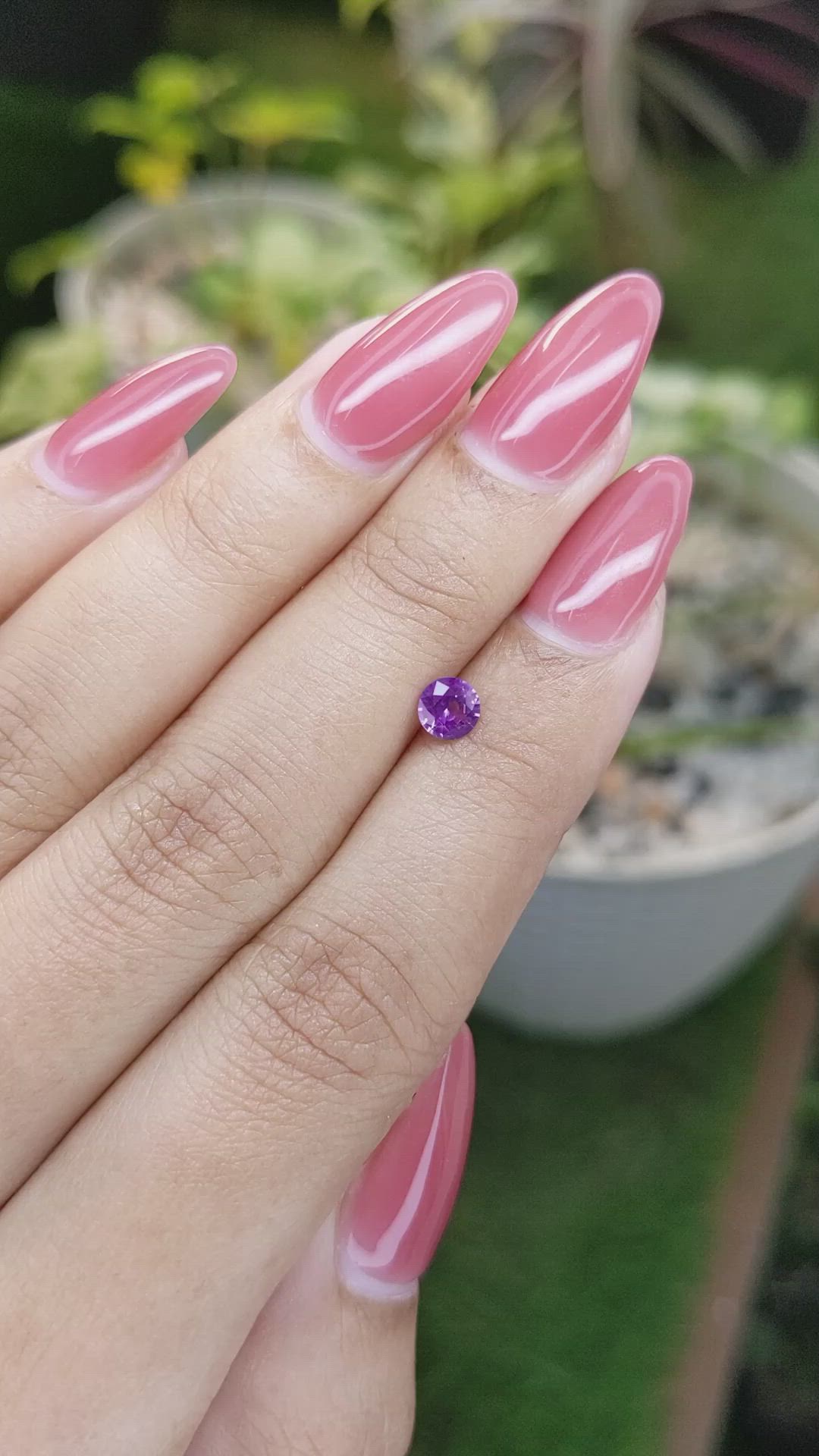 0.46 Ct. Pinkish Purple Sapphire from Ceylon (Sri Lanka) Size Video