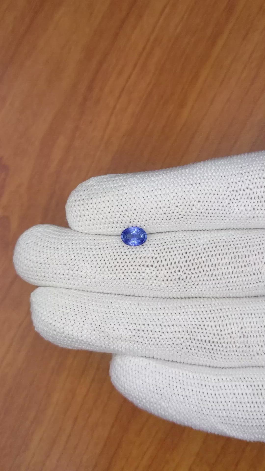0.83 Ct. Blue Sapphire from Ceylon (Sri Lanka) Size Video