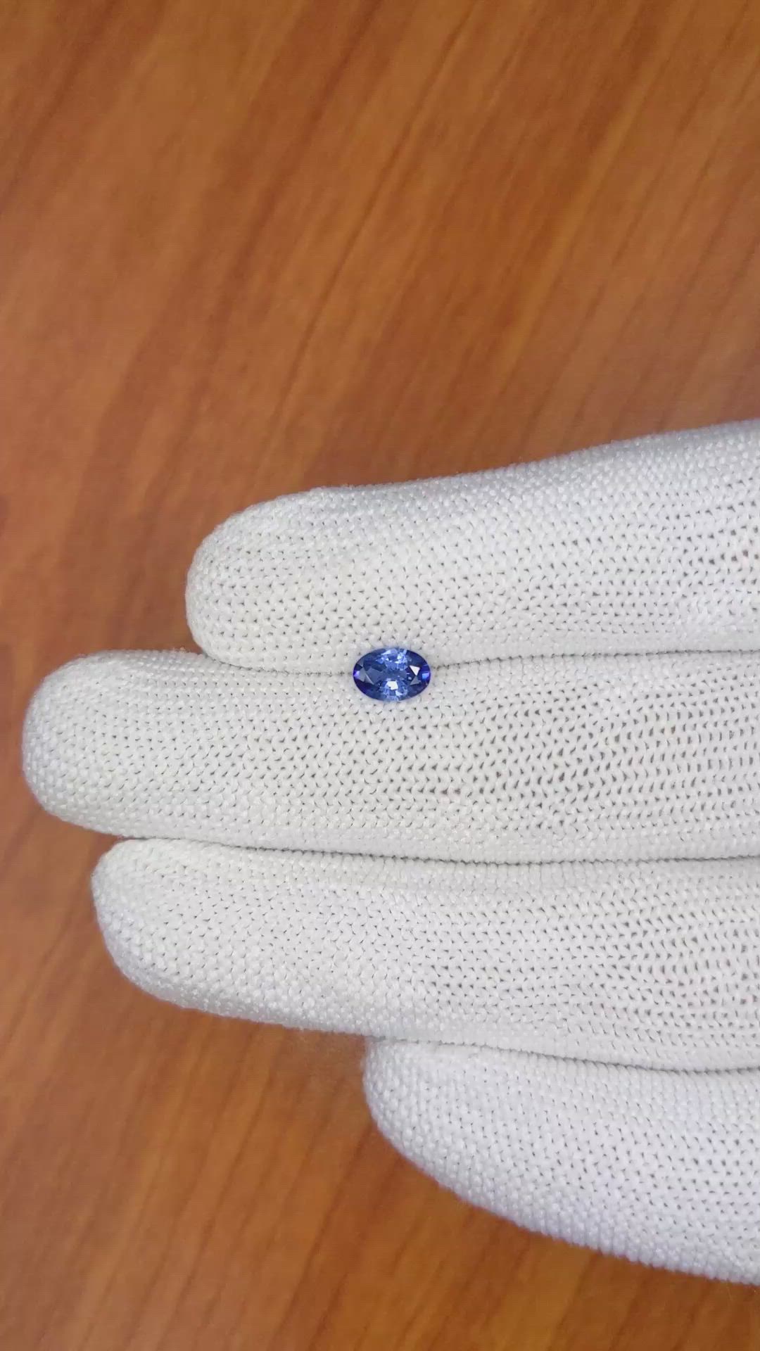 0.70 Ct. Blue Sapphire from Ceylon (Sri Lanka) Size Video