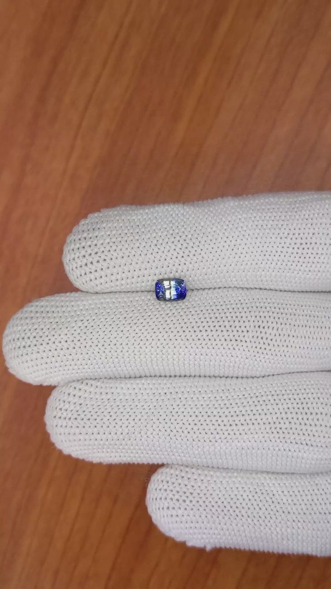 0.80 Ct. Bi Color Sapphire from Ceylon (Sri Lanka) Size Video
