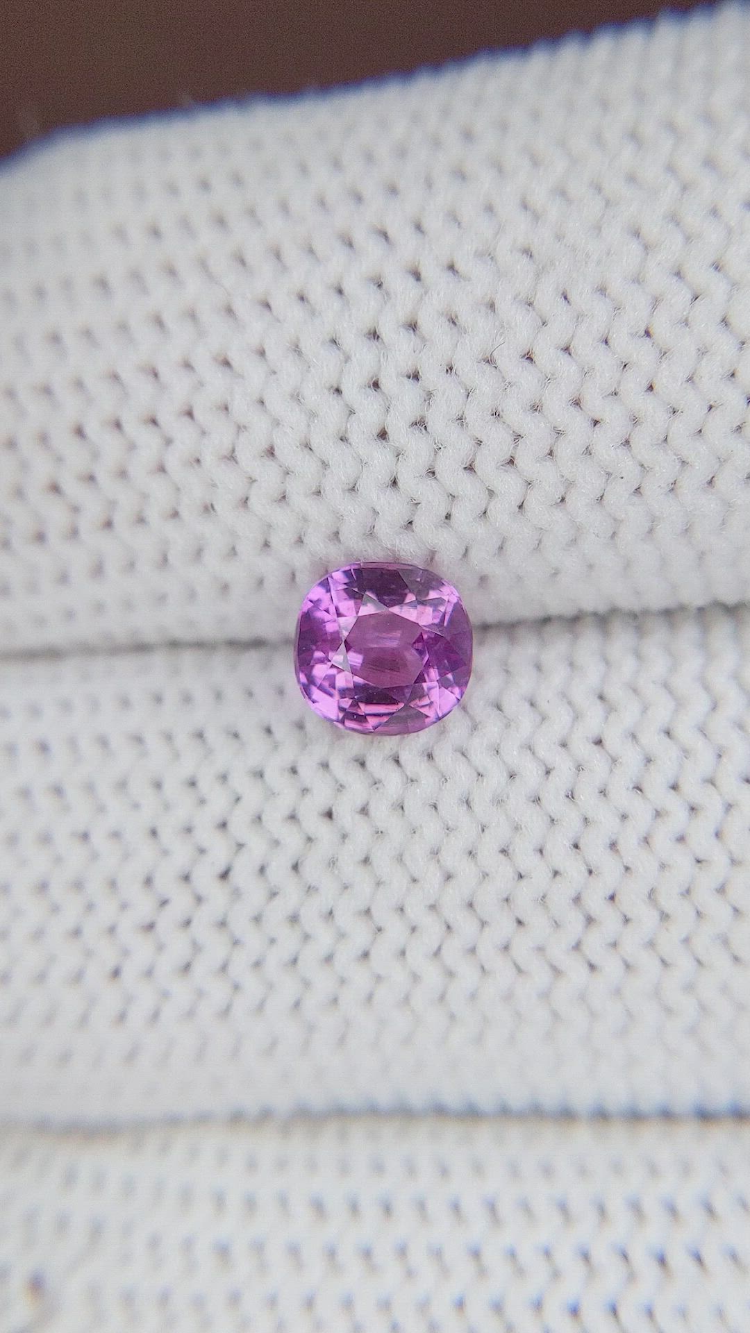 1.03 Ct. Pinkish Purple Sapphire from Ceylon (Sri Lanka) Size Video