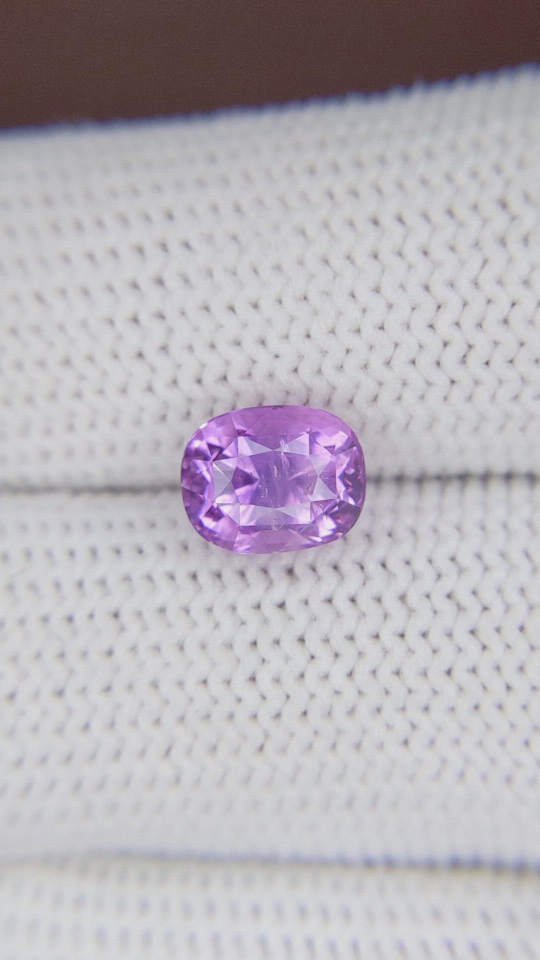 2.93 Ct. Purple Sapphire from Ceylon (Sri Lanka) Size Video