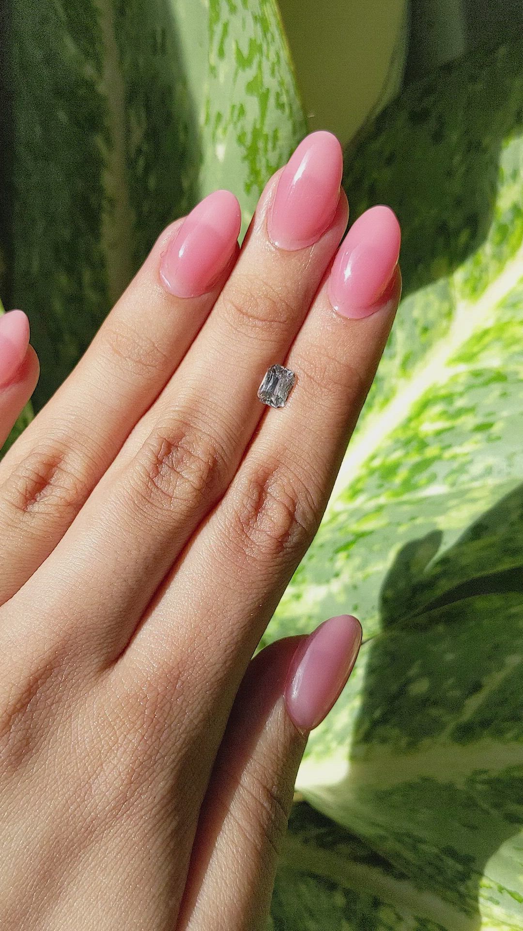 1.27 Ct. White Sapphire from Ceylon (Sri Lanka) Size Video