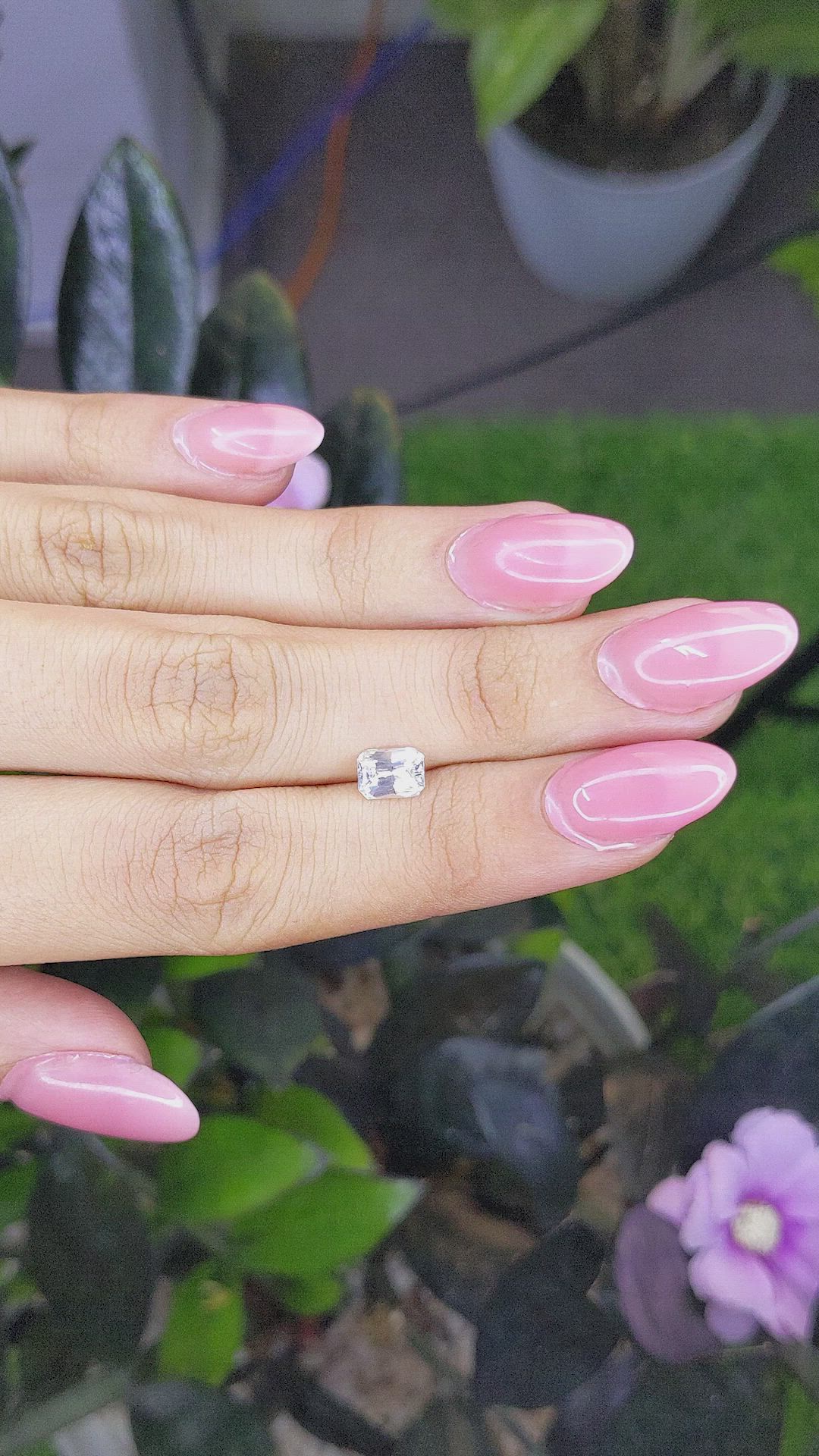 1.27 Ct. White Sapphire from Ceylon (Sri Lanka) Size Video