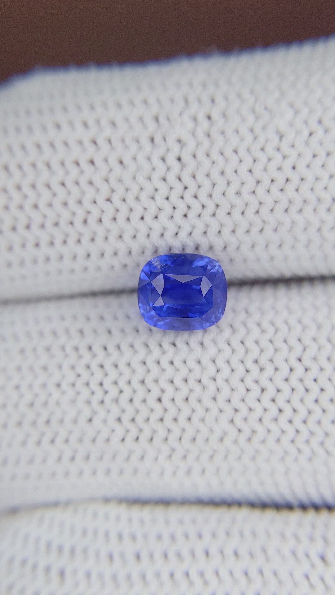 2.30 Ct. Blue Sapphire from Ceylon (Sri Lanka) Size Video