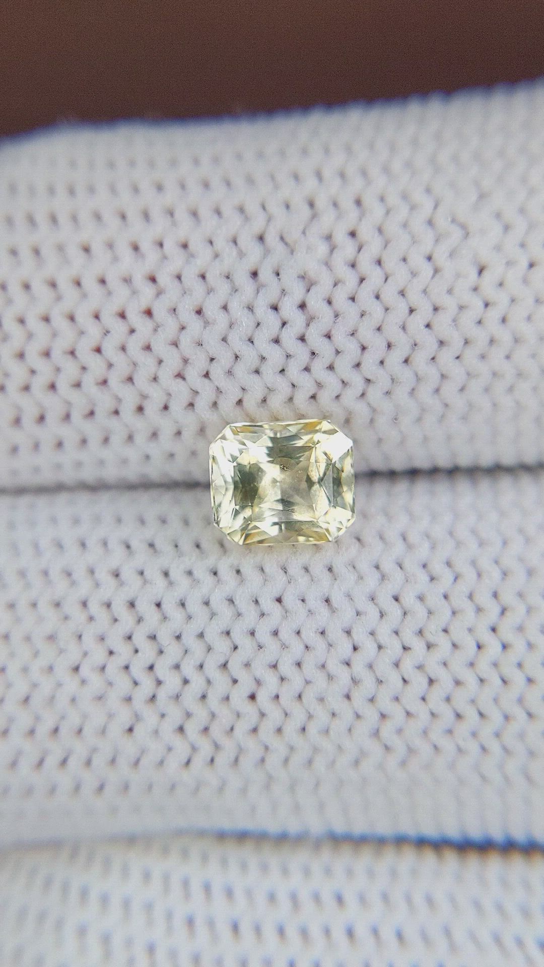 1.57 Ct. Yellow Sapphire from Ceylon (Sri Lanka) Size Video