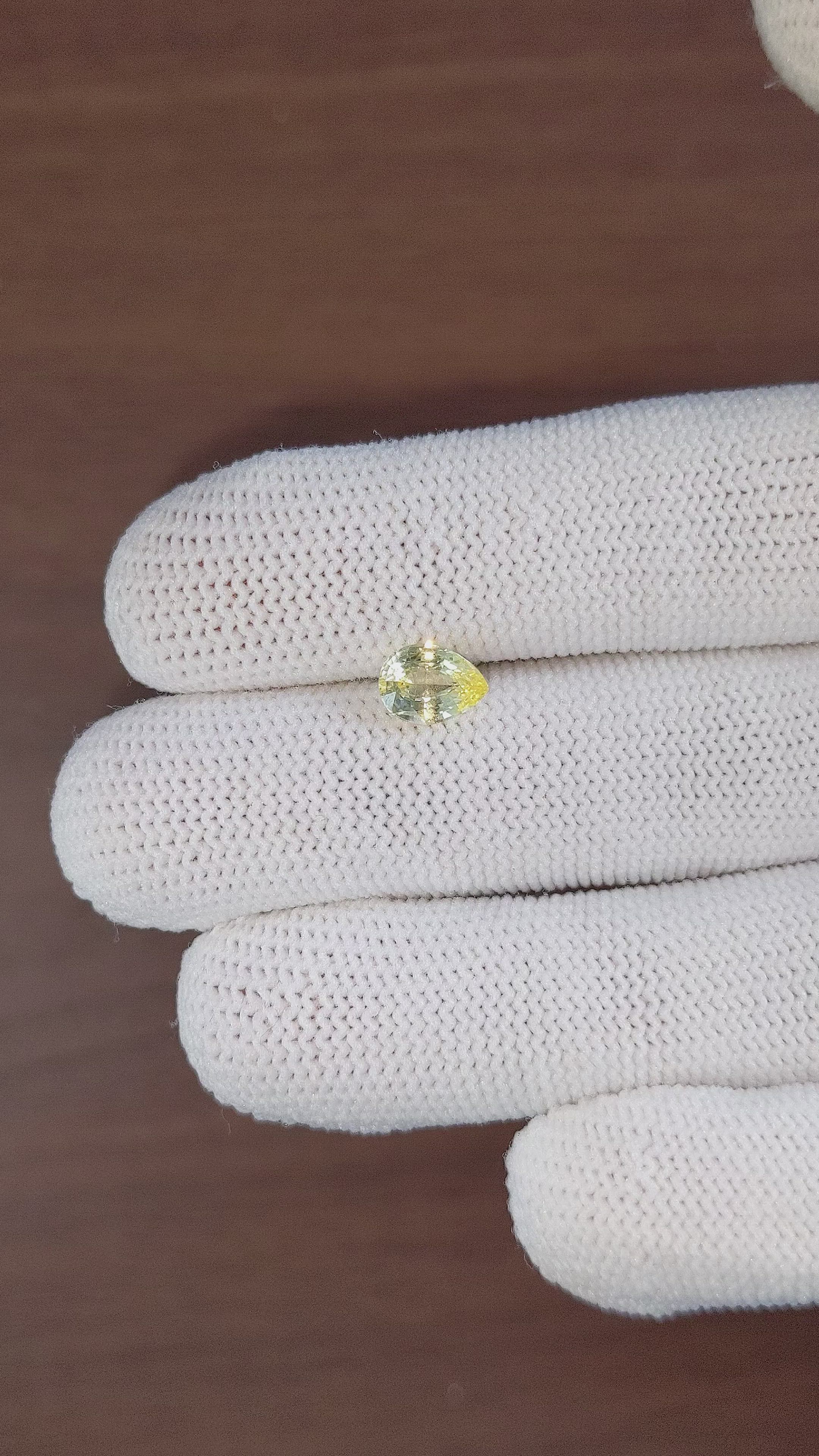 1.43 Ct. Yellow Sapphire from Ceylon (Sri Lanka) Size Video