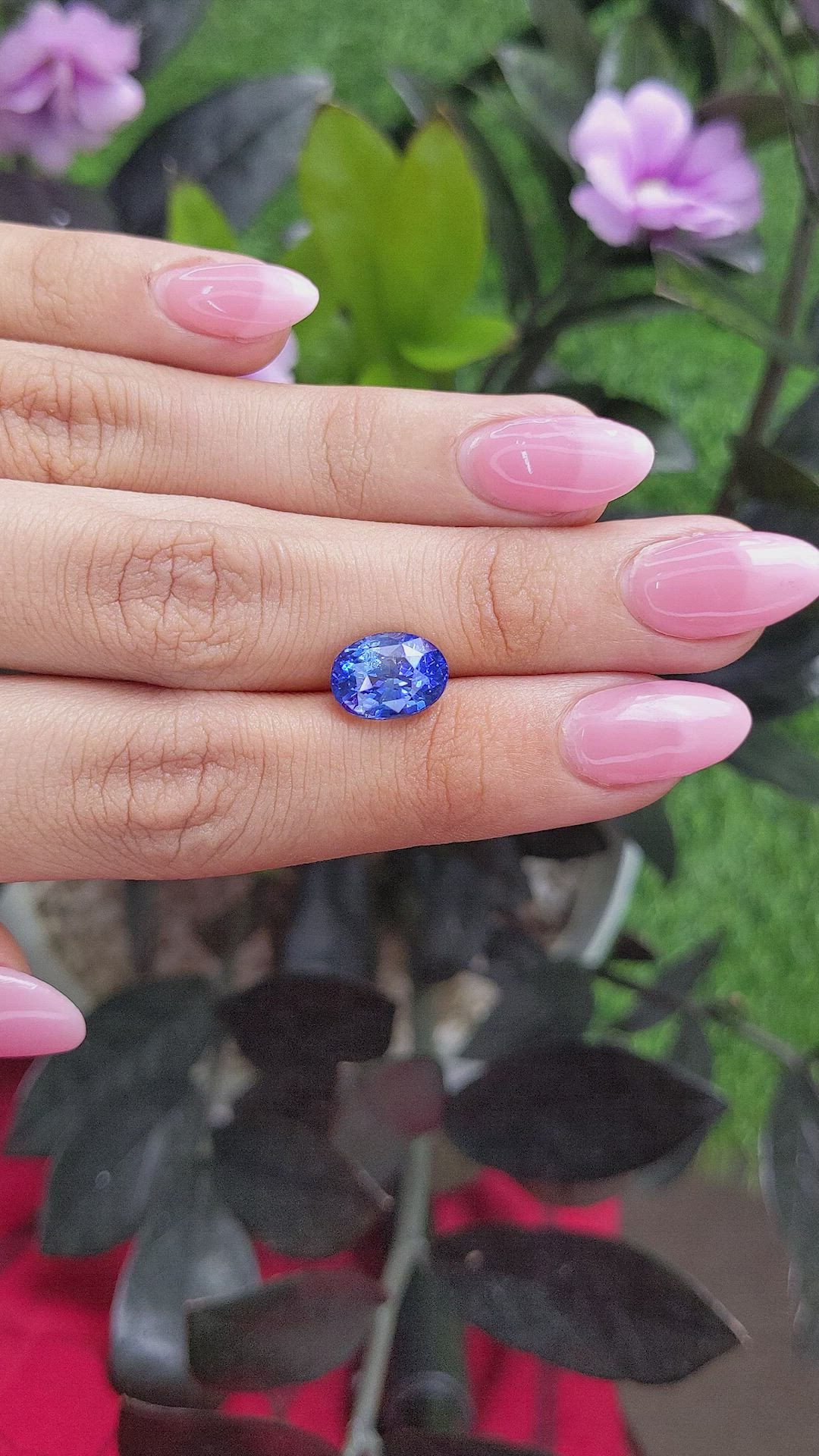 4.99 Ct. Bi Color Sapphire from Madagascar Size Video