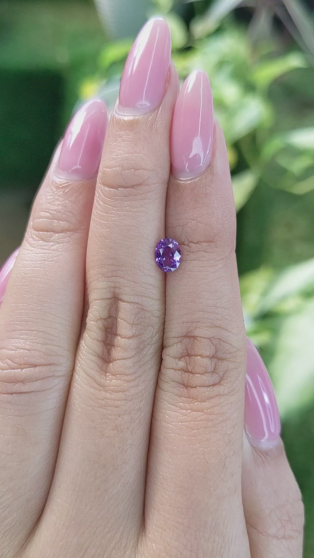 0.66 Ct. Pinkish Purple Sapphire from Ceylon (Sri Lanka) Size Video