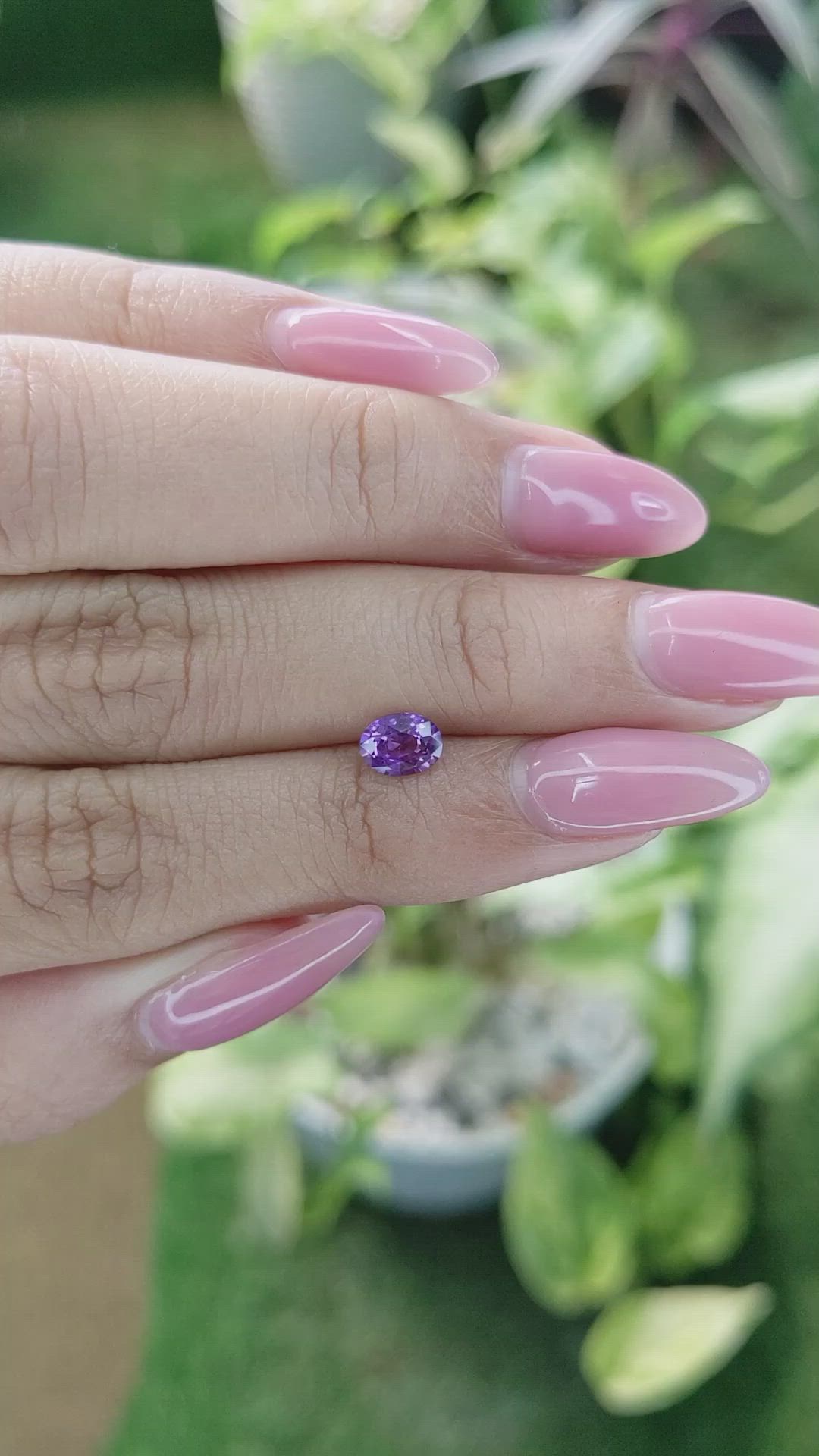 0.66 Ct. Pinkish Purple Sapphire from Ceylon (Sri Lanka) Size Video