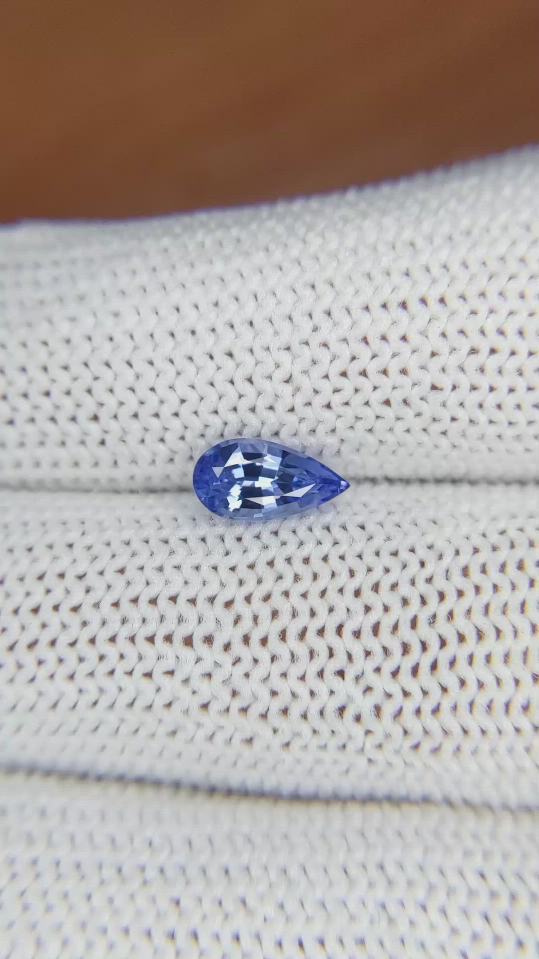 1.01 Ct. Blue Sapphire from Ceylon (Sri Lanka) Size Video
