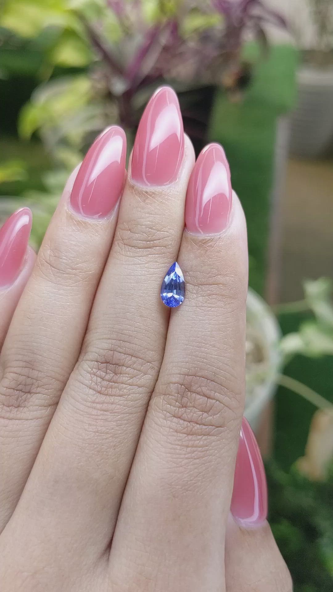 1.01 Ct. Blue Sapphire from Ceylon (Sri Lanka) Size Video