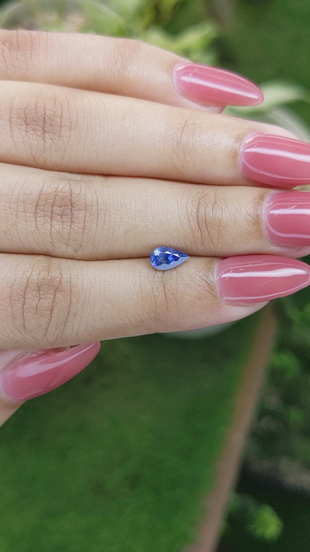 0.71 Ct. Blue Sapphire from Ceylon (Sri Lanka) Size Video