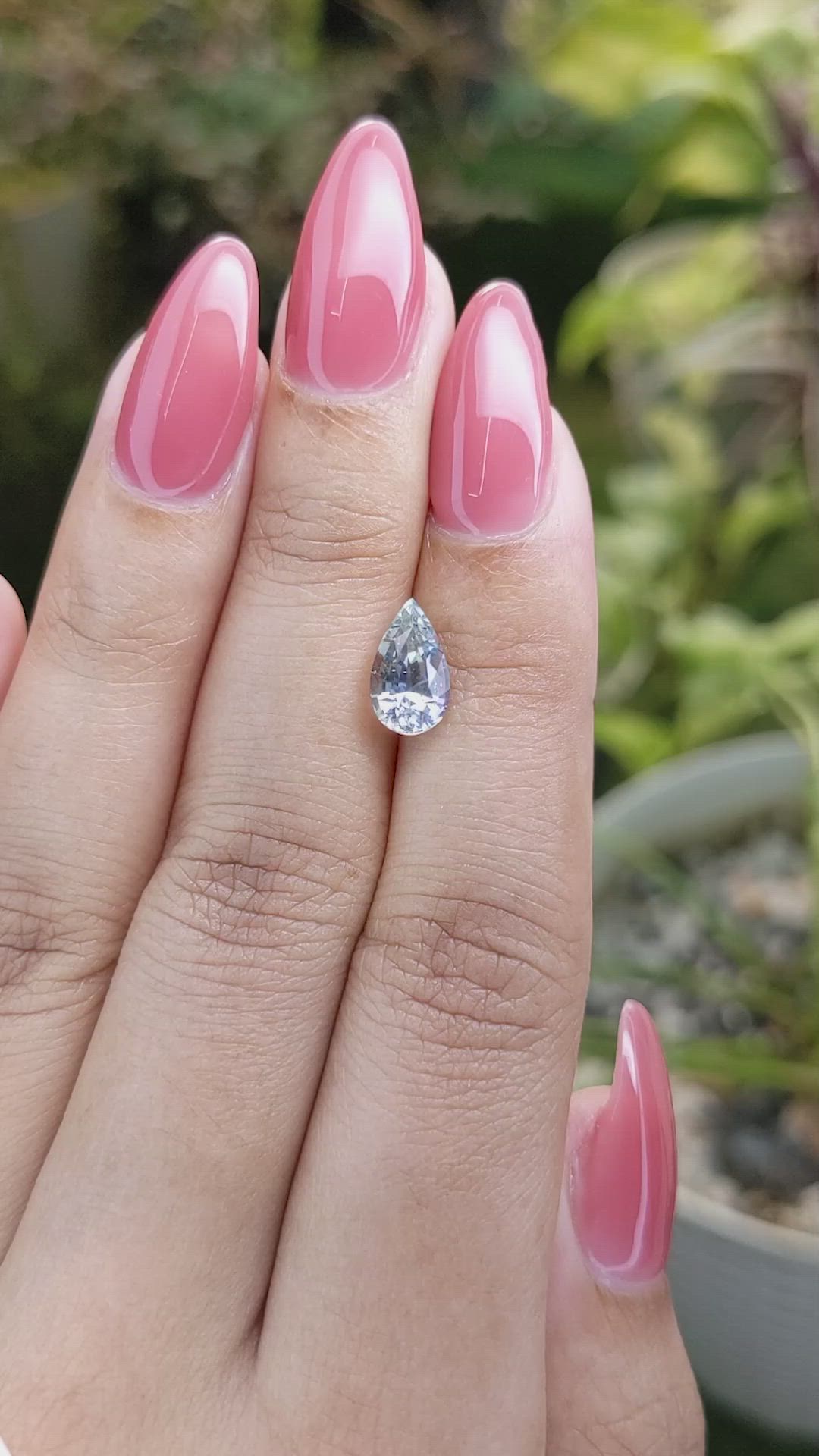 1.91 Ct. Bi Color / Parti Sapphire from Ceylon (Sri Lanka) Size Video