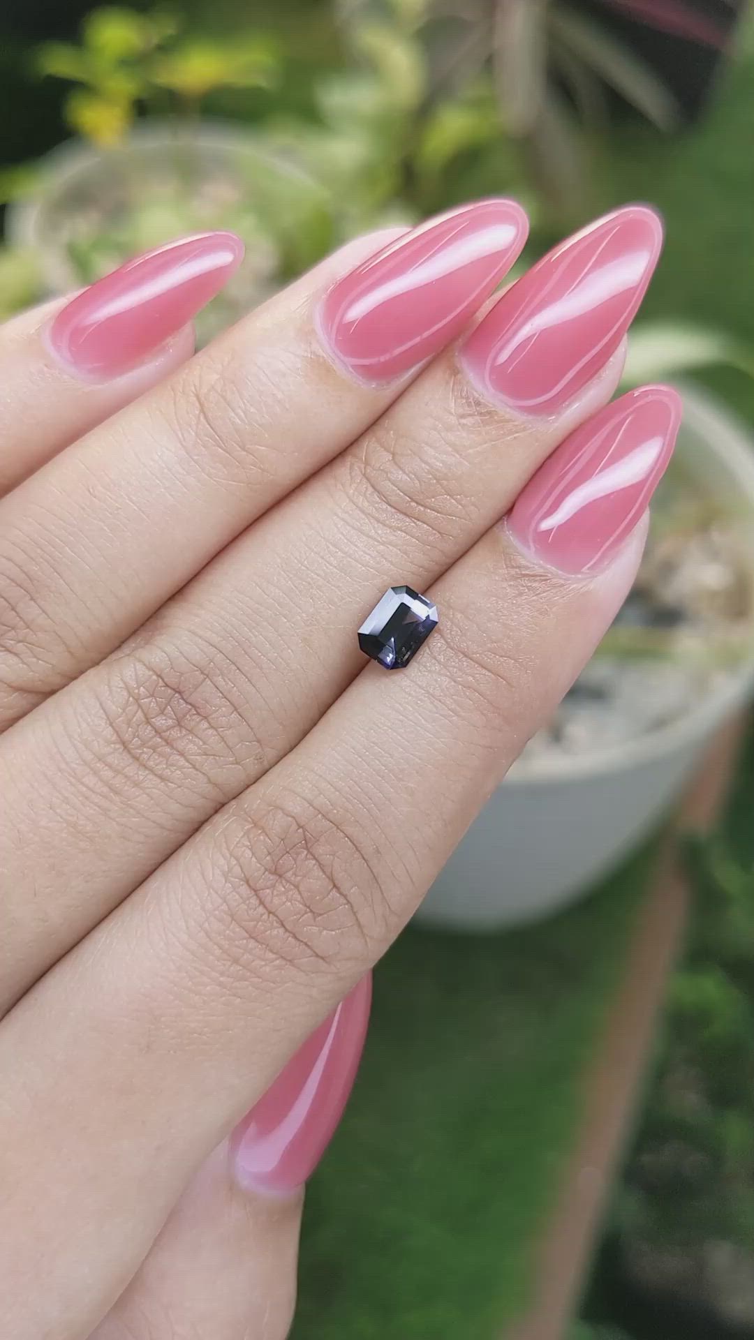 0.86 Ct. Greyish Blue Sapphire from Ceylon (Sri Lanka) Size Video