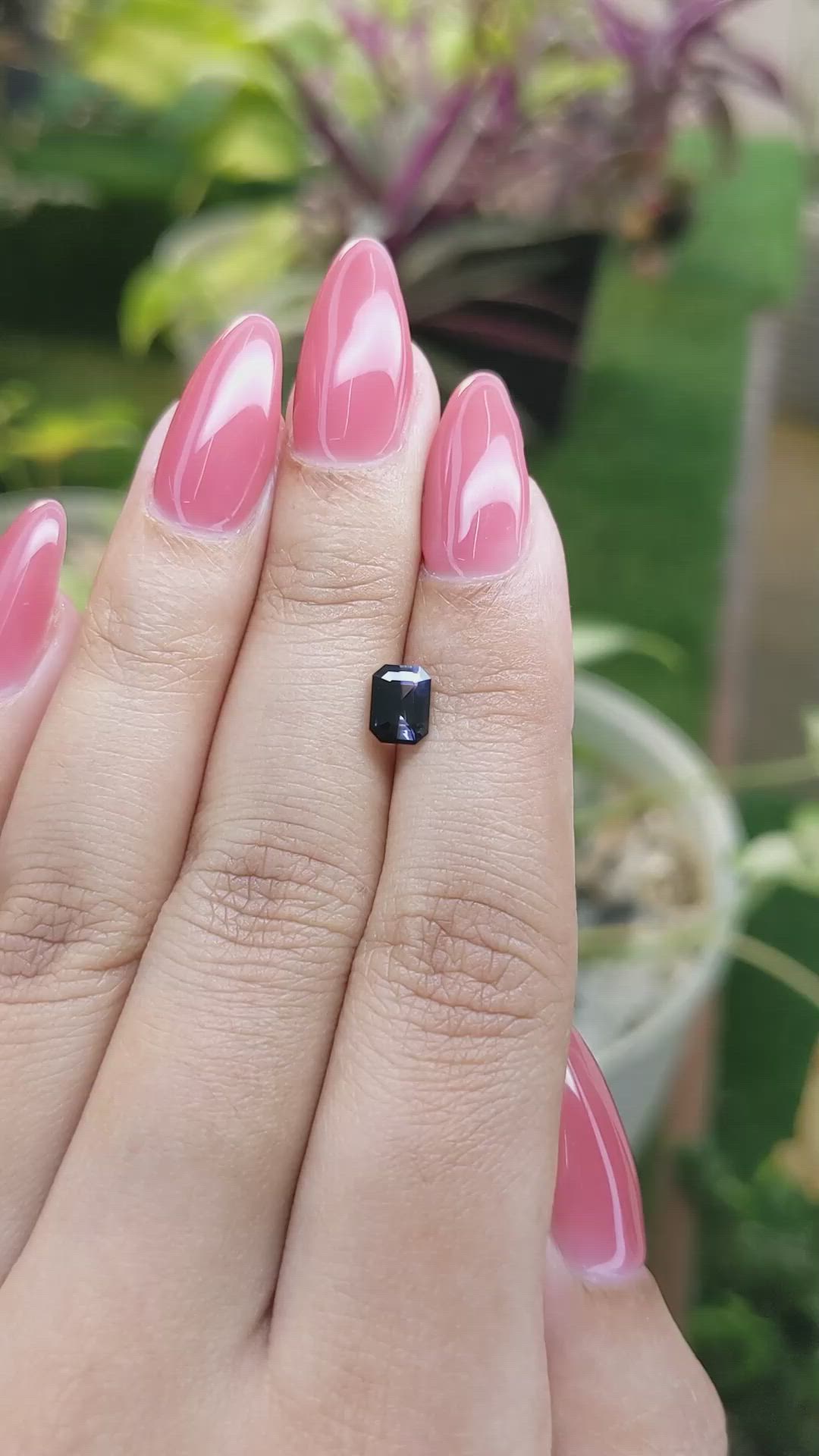 0.86 Ct. Greyish Blue Sapphire from Ceylon (Sri Lanka) Size Video