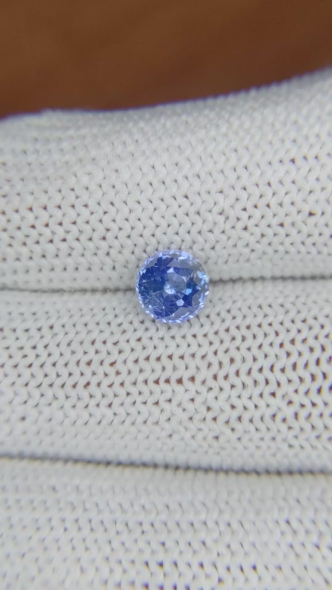 1.35 Ct. Blue Sapphire from Ceylon (Sri Lanka) Size Video