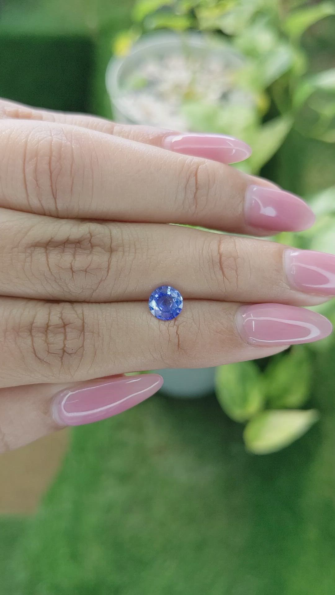 1.01 Ct. Blue Sapphire from Ceylon (Sri Lanka) Size Video