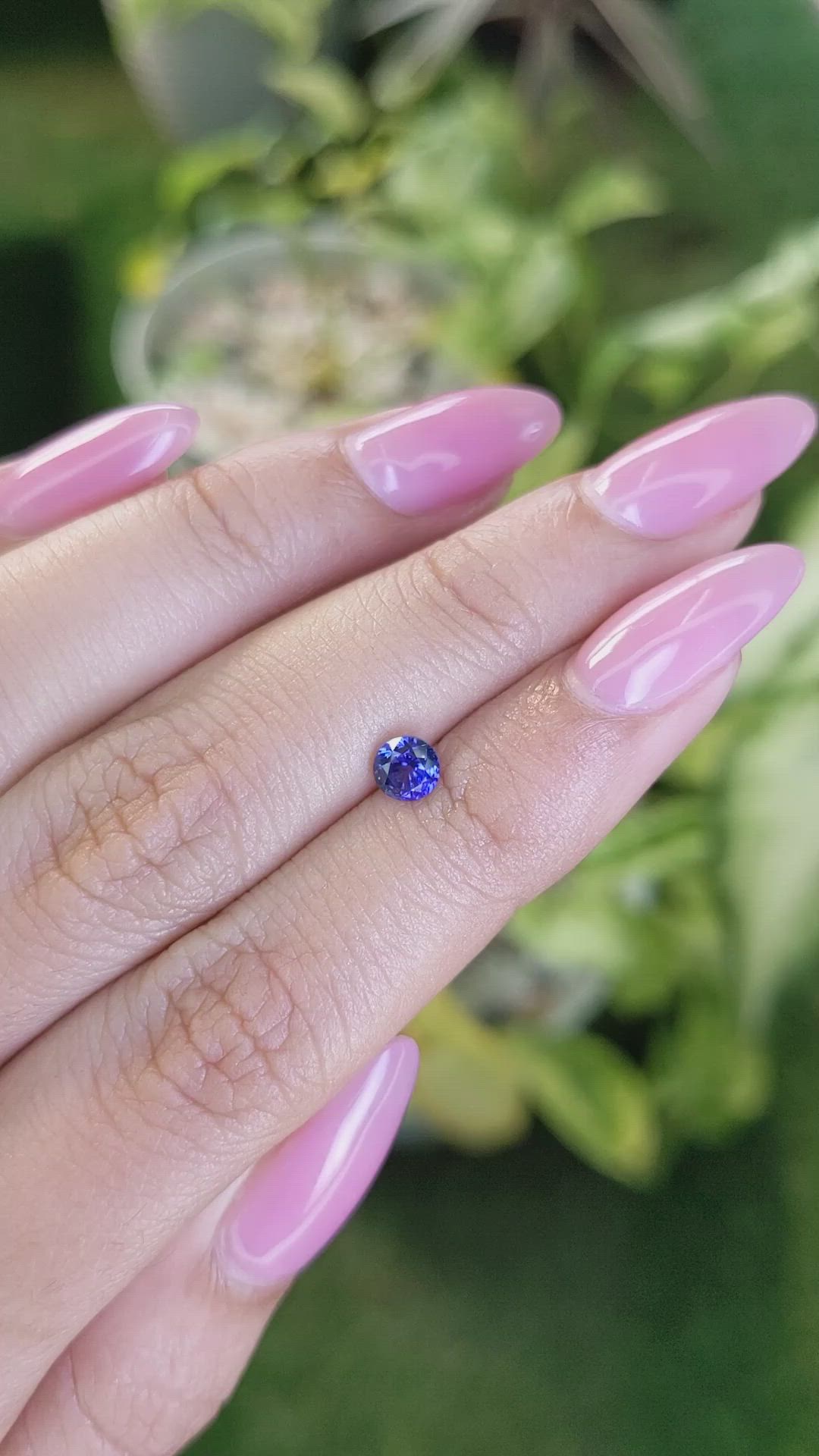0.70 Ct. Blue Sapphire from Ceylon (Sri Lanka) Size Video