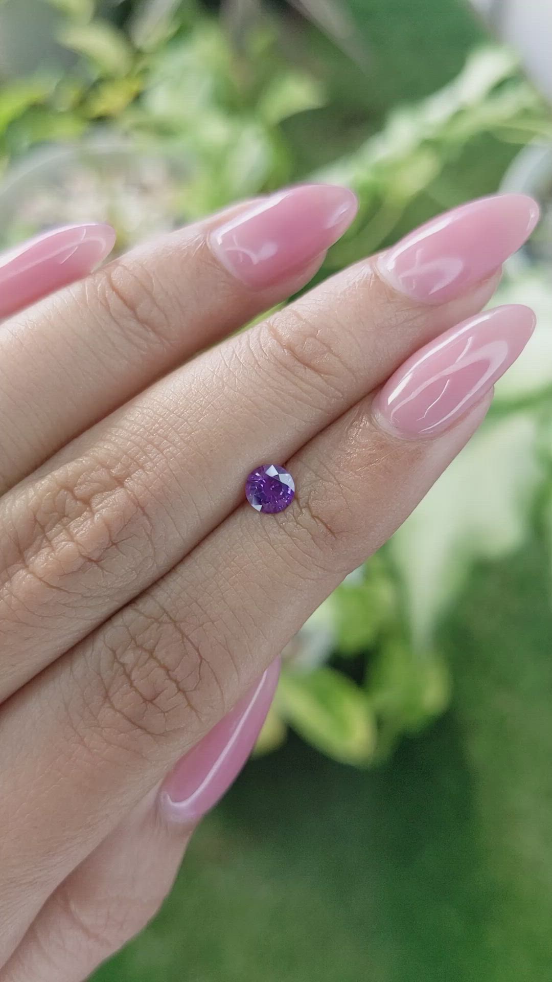 0.51 Ct. Pinkish Purple Sapphire from Ceylon (Sri Lanka) Size Video