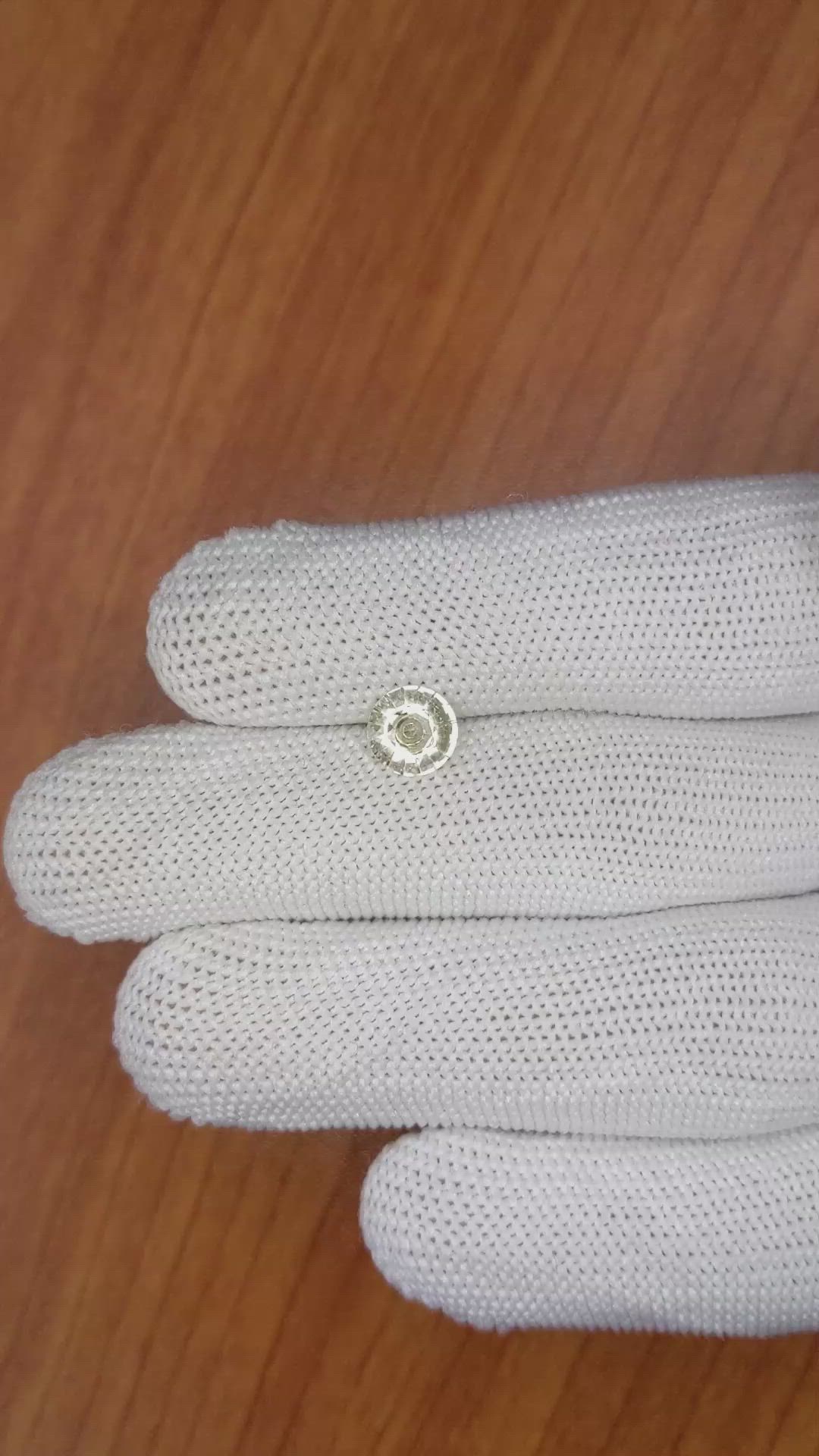 1.09 Ct. Yellow Sapphire from Ceylon (Sri Lanka) Size Video