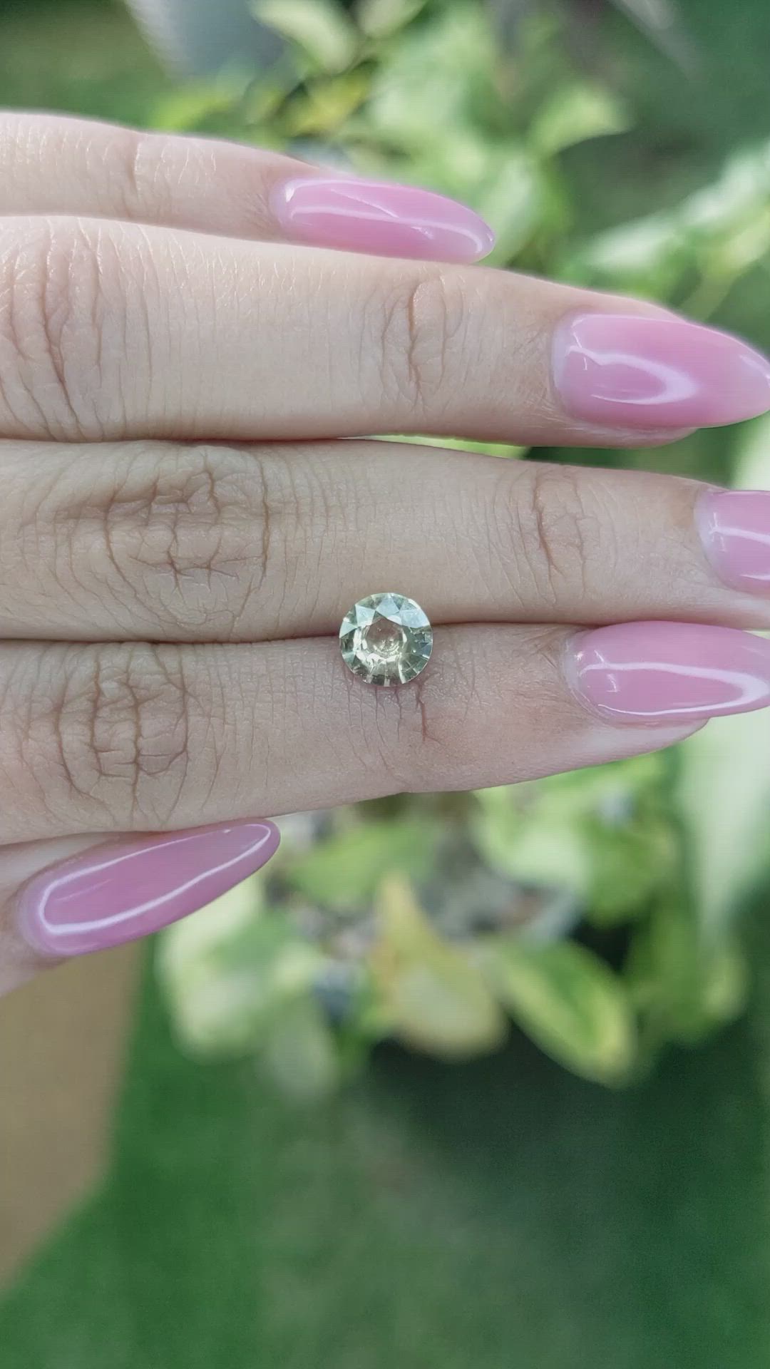 1.09 Ct. Yellow Sapphire from Ceylon (Sri Lanka) Size Video