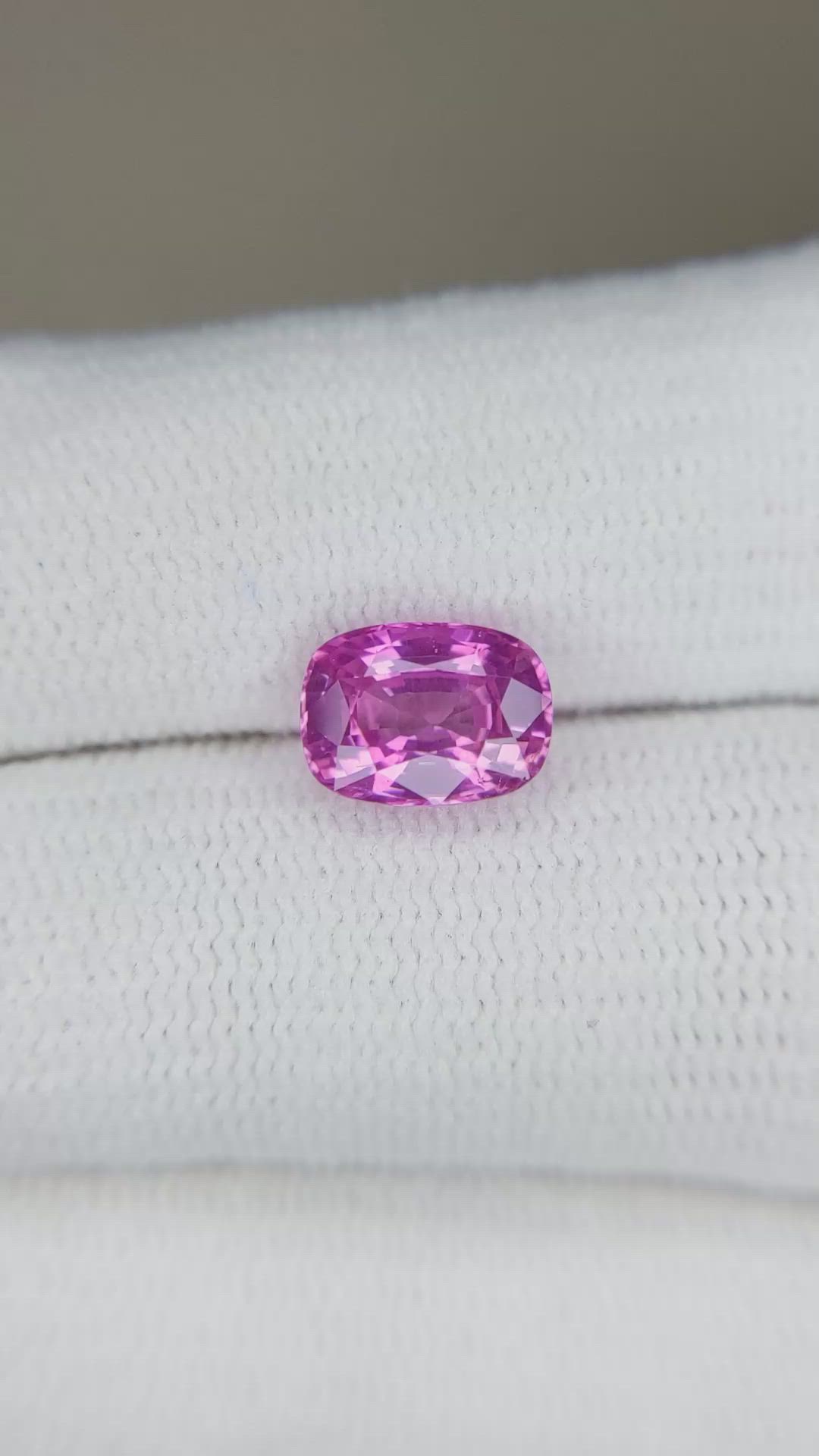 2.05 Ct. Purplish Pink Sapphire from Ceylon (Sri Lanka) Size Video