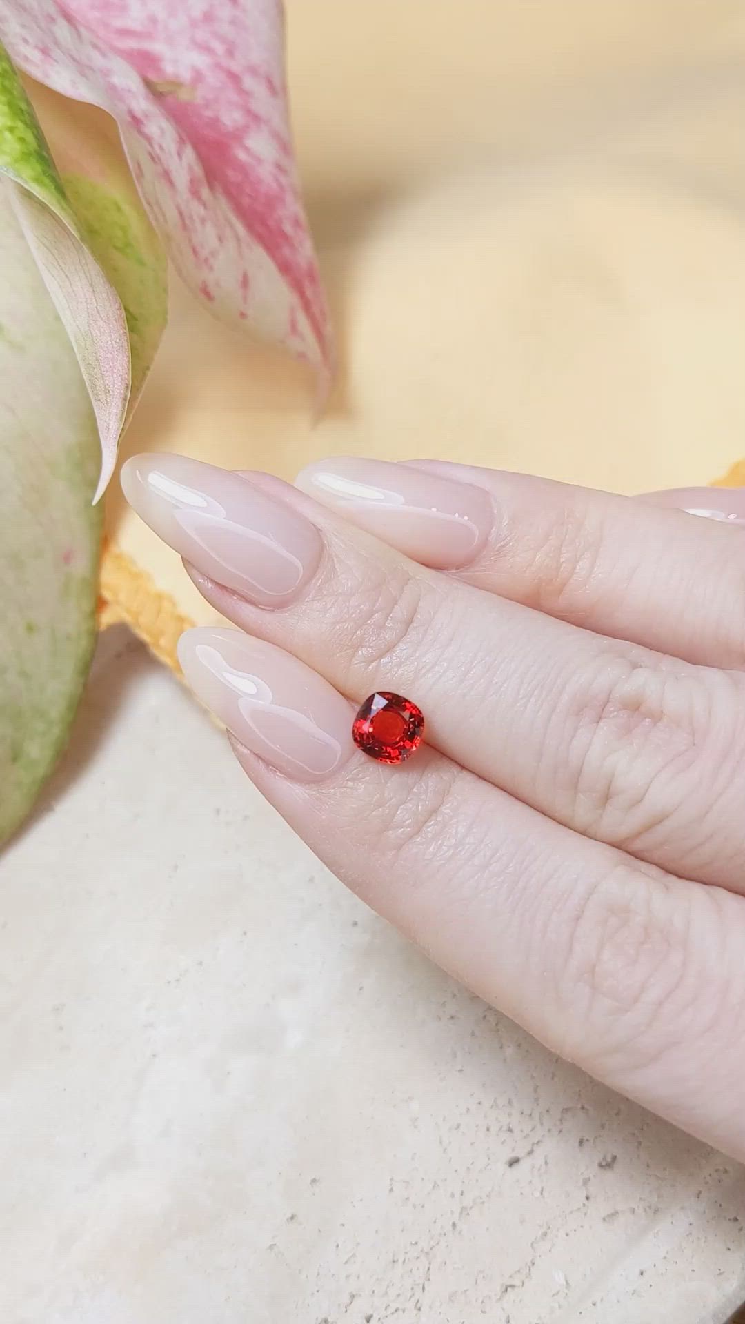 1.35 Ct. Reddish Orange Sapphire from Ceylon (Sri Lanka) Size Video