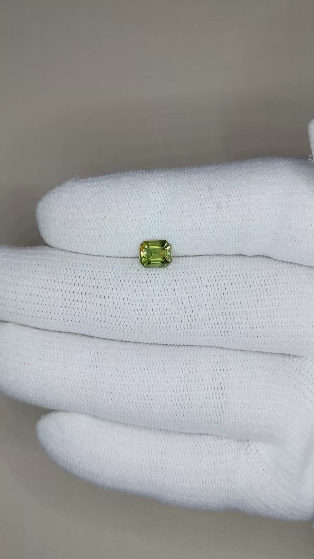 1.09 Ct. Green Sapphire from Ceylon (Sri Lanka) Size Video