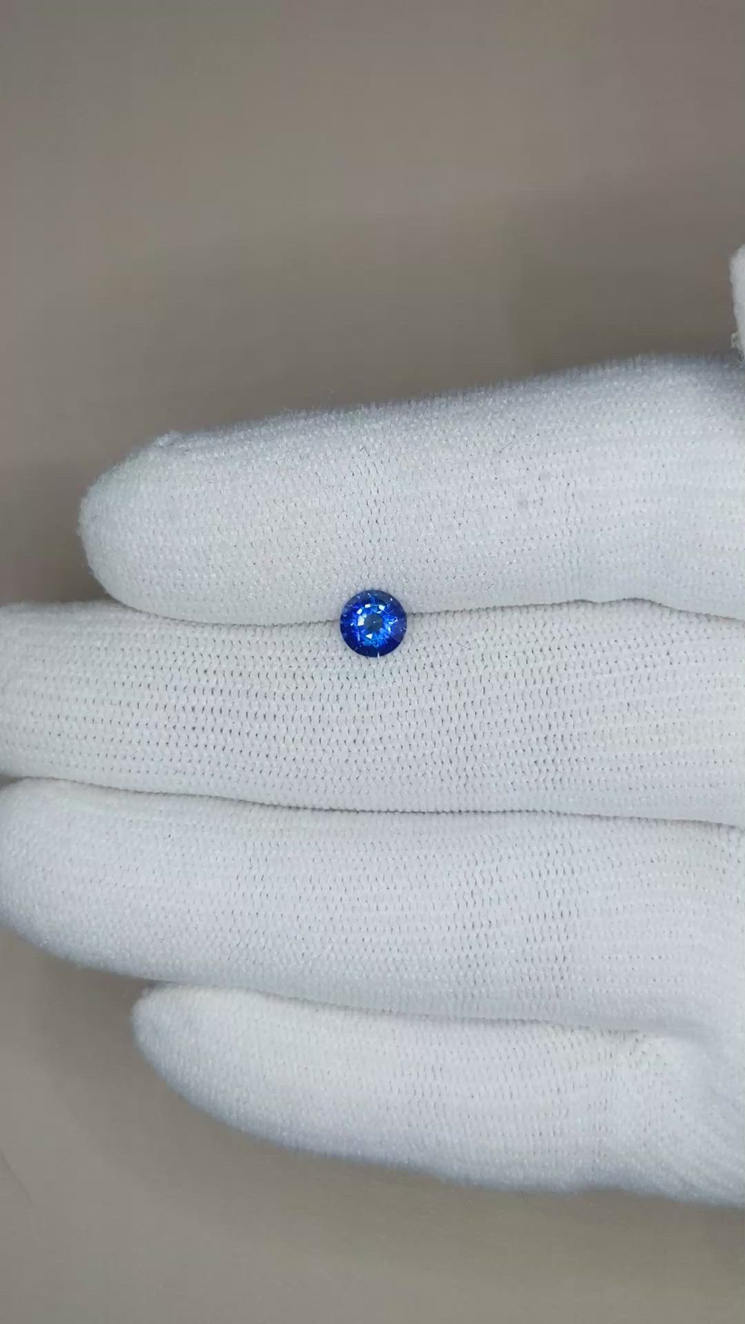 0.65 Ct. Blue Sapphire from Ceylon (Sri Lanka) Size Video