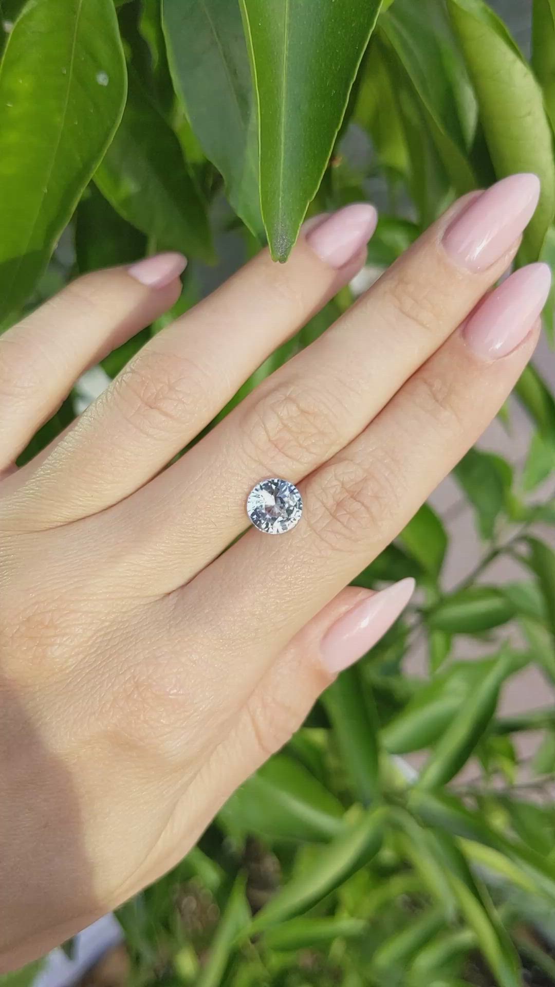 3.05 Ct. White Sapphire from Ceylon (Sri Lanka) Size Video