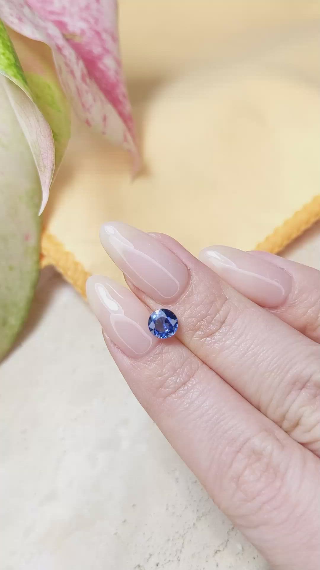0.92 Ct. Blue Sapphire from Ceylon (Sri Lanka) Size Video