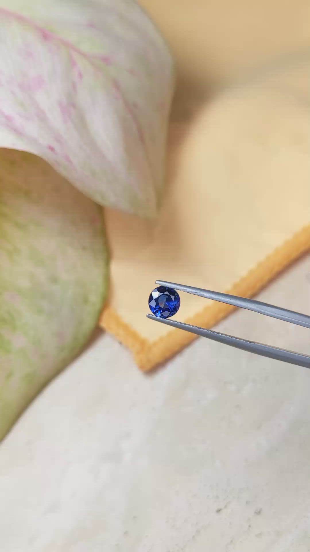 1.11 Ct. Blue Sapphire from Ceylon (Sri Lanka) Size Video