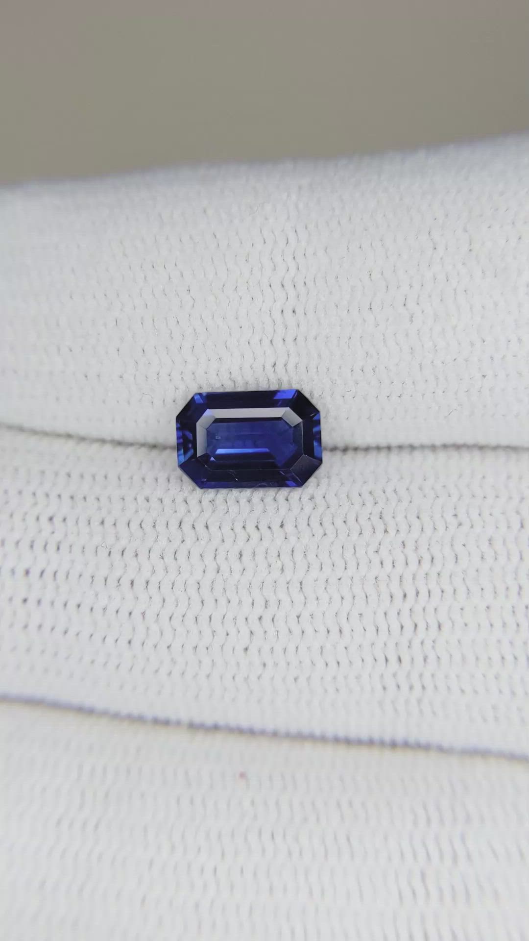 1.44 Ct. Blue Sapphire from Ceylon (Sri Lanka) Size Video