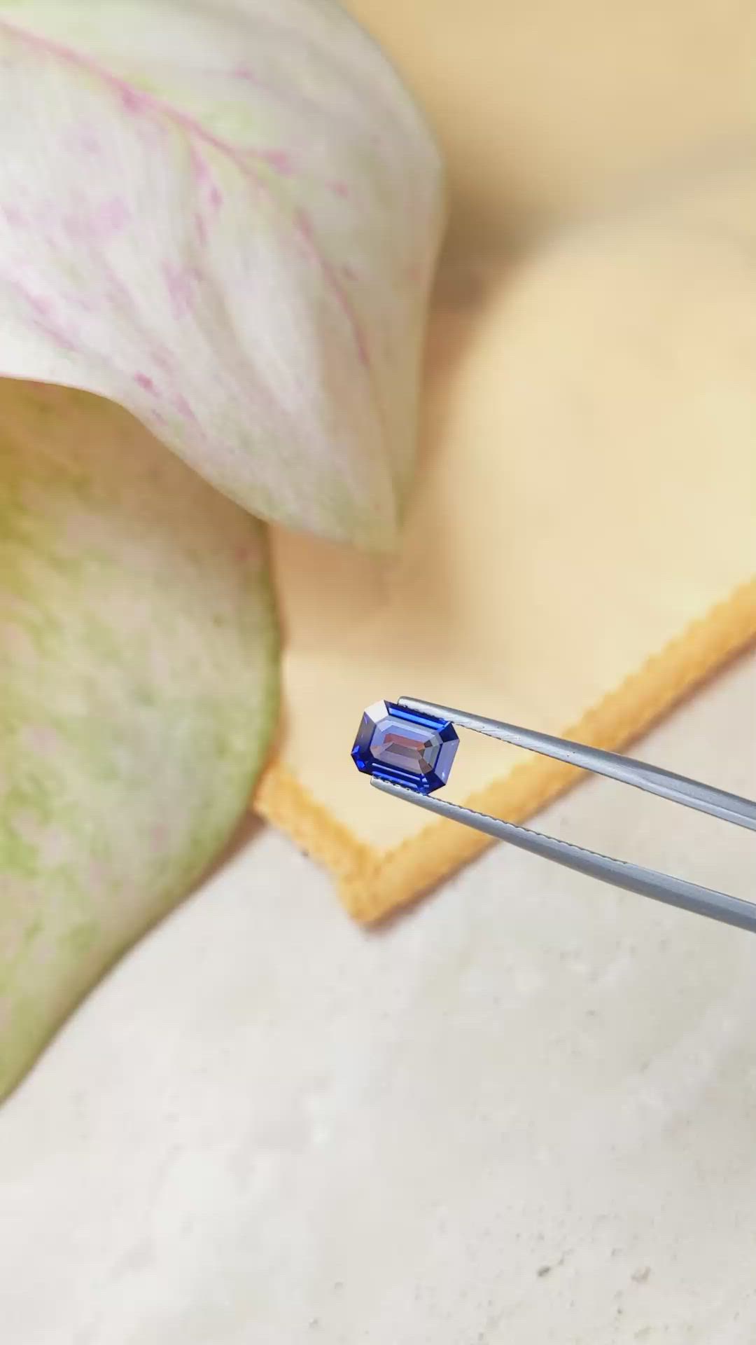 1.47 Ct. Blue Sapphire from Ceylon (Sri Lanka) Size Video