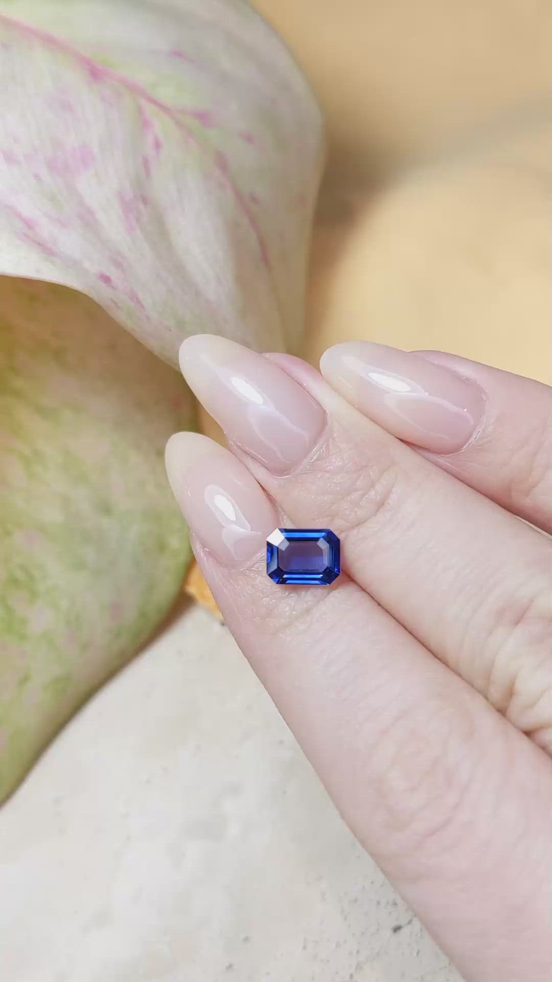 1.47 Ct. Blue Sapphire from Ceylon (Sri Lanka) Size Video