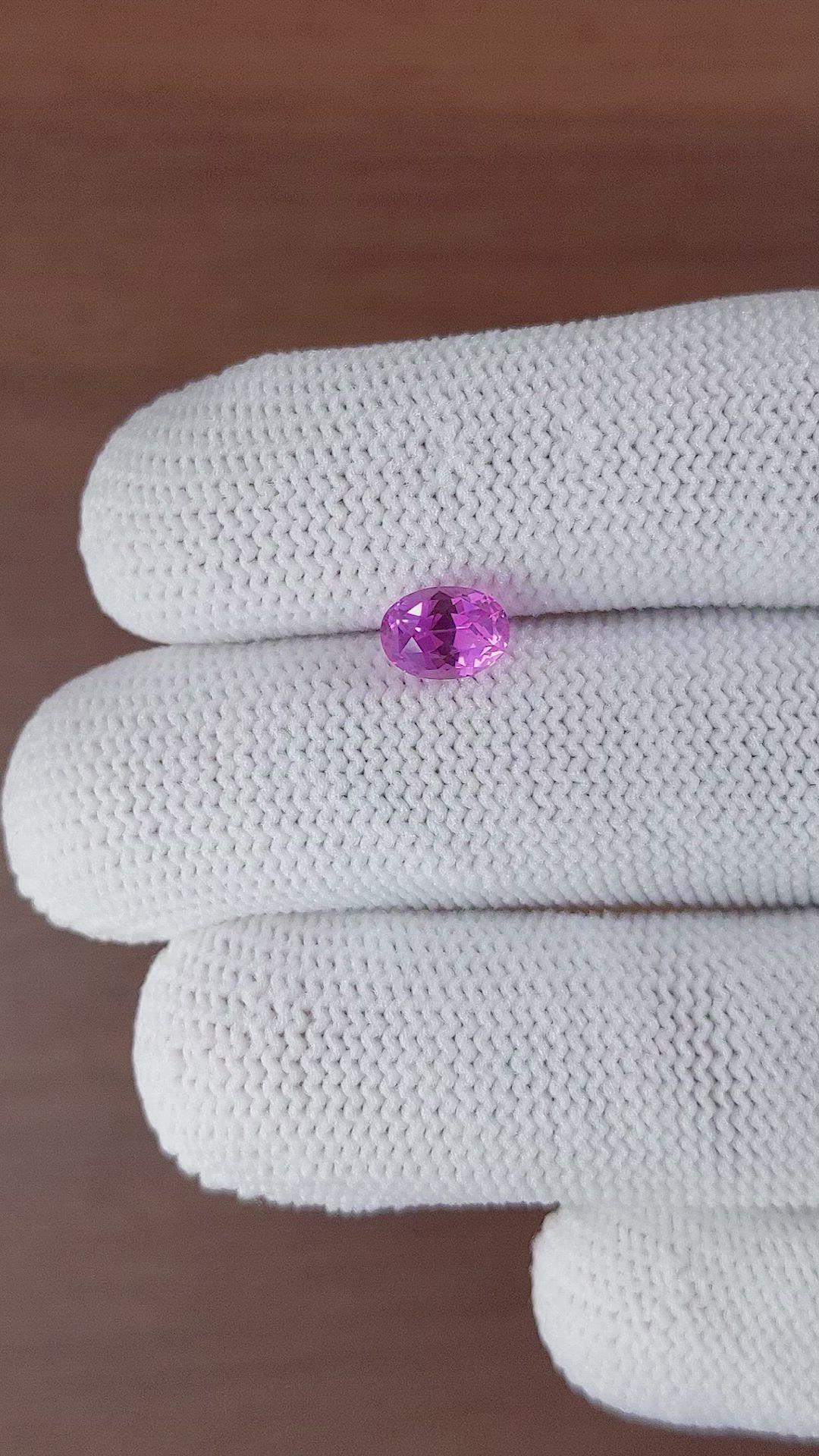 1.72 Ct. Pinkish Purple Sapphire from Ceylon (Sri Lanka) Size Video