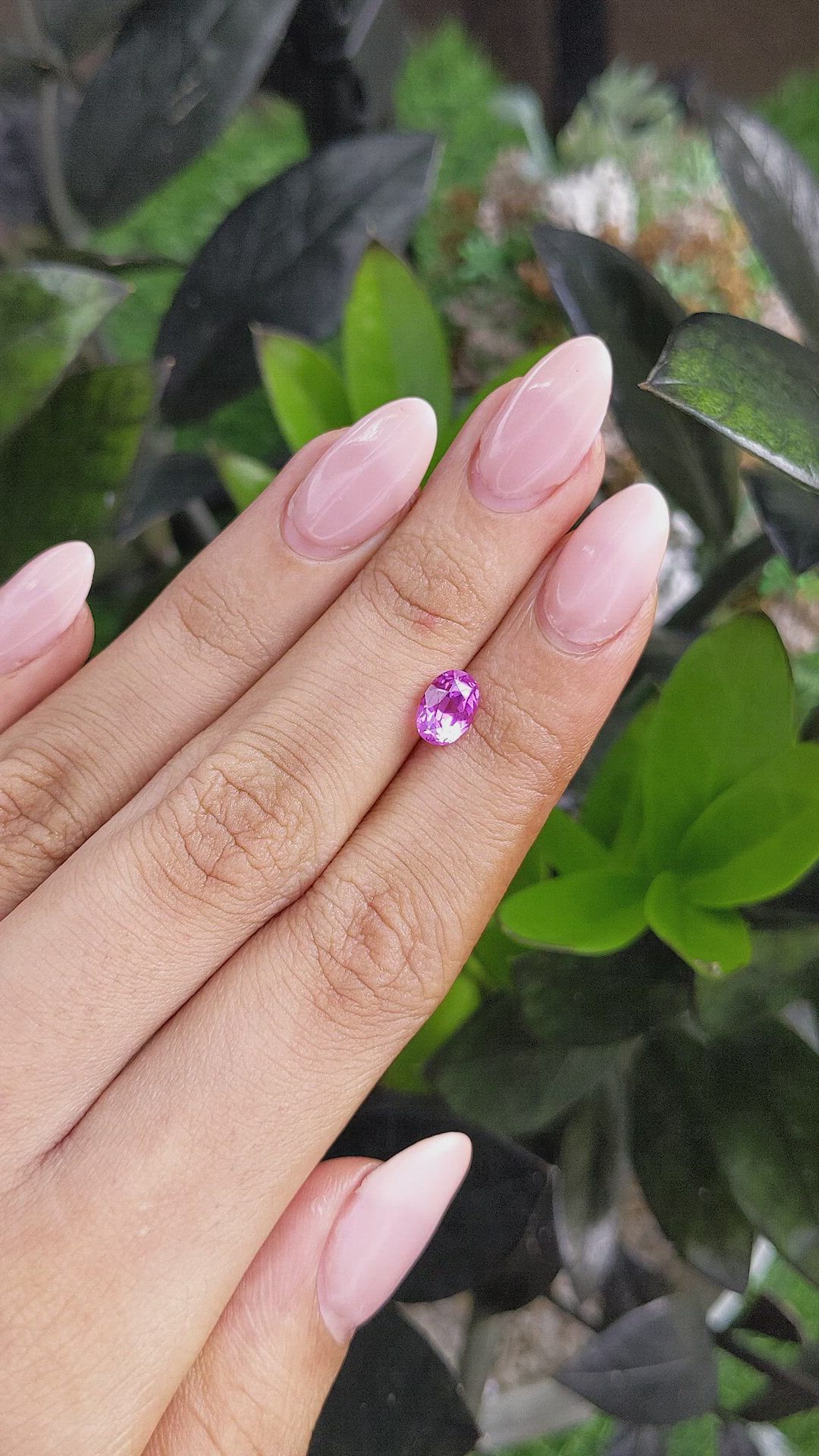 1.72 Ct. Pinkish Purple Sapphire from Ceylon (Sri Lanka) Size Video