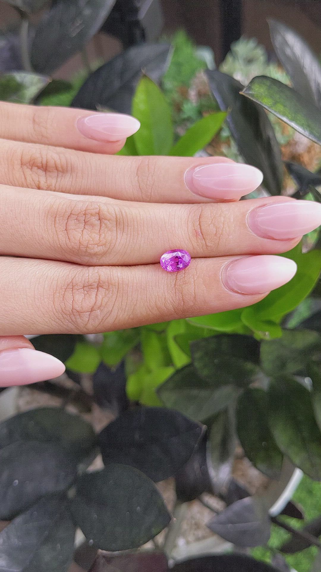 1.72 Ct. Pinkish Purple Sapphire from Ceylon (Sri Lanka) Size Video