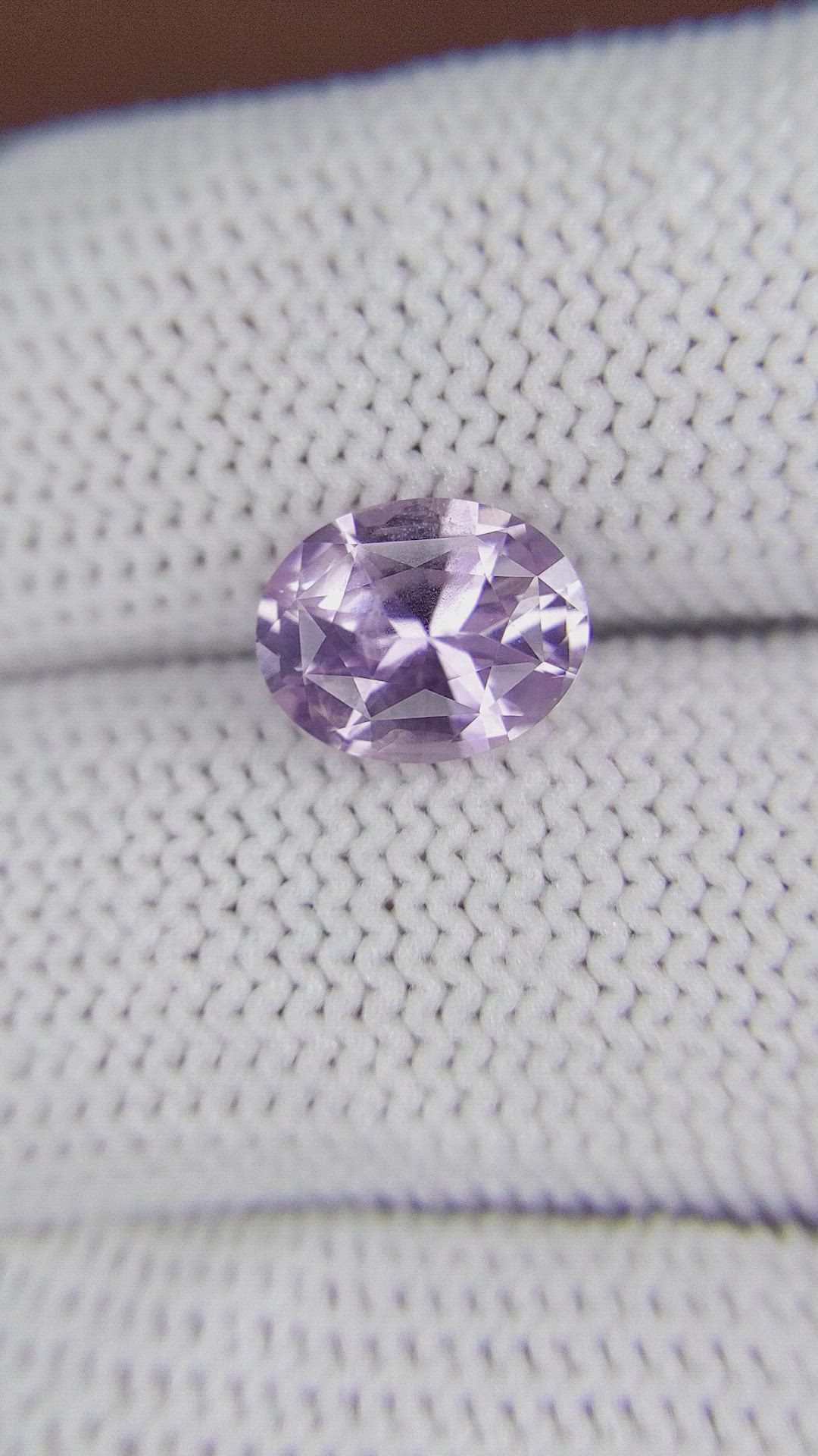 2.79 Ct. Purple Sapphire from Ceylon (Sri Lanka) Size Video